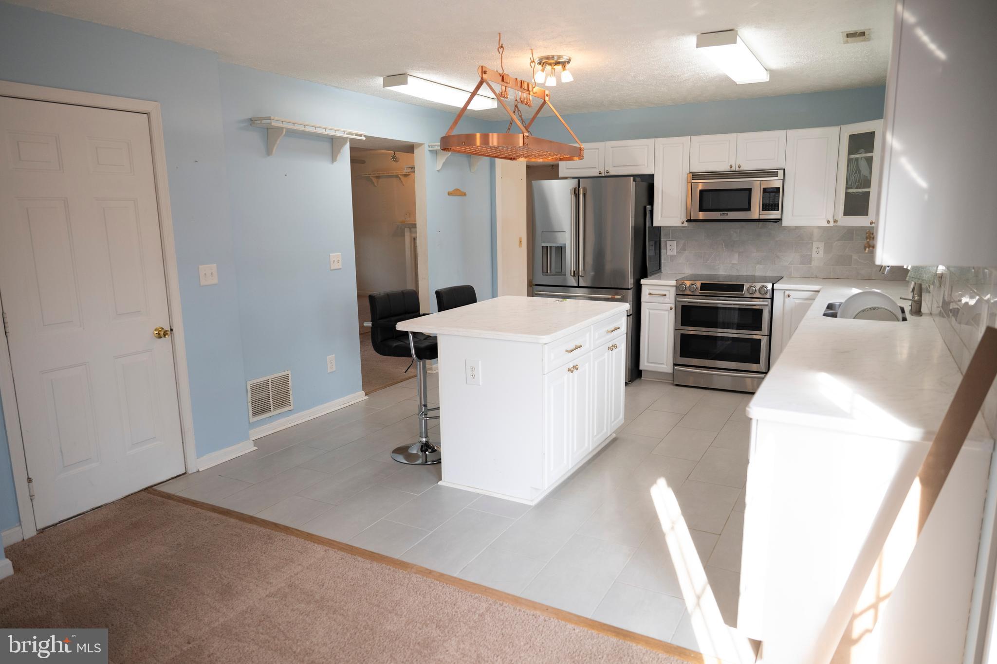 BAY CITY - Residential