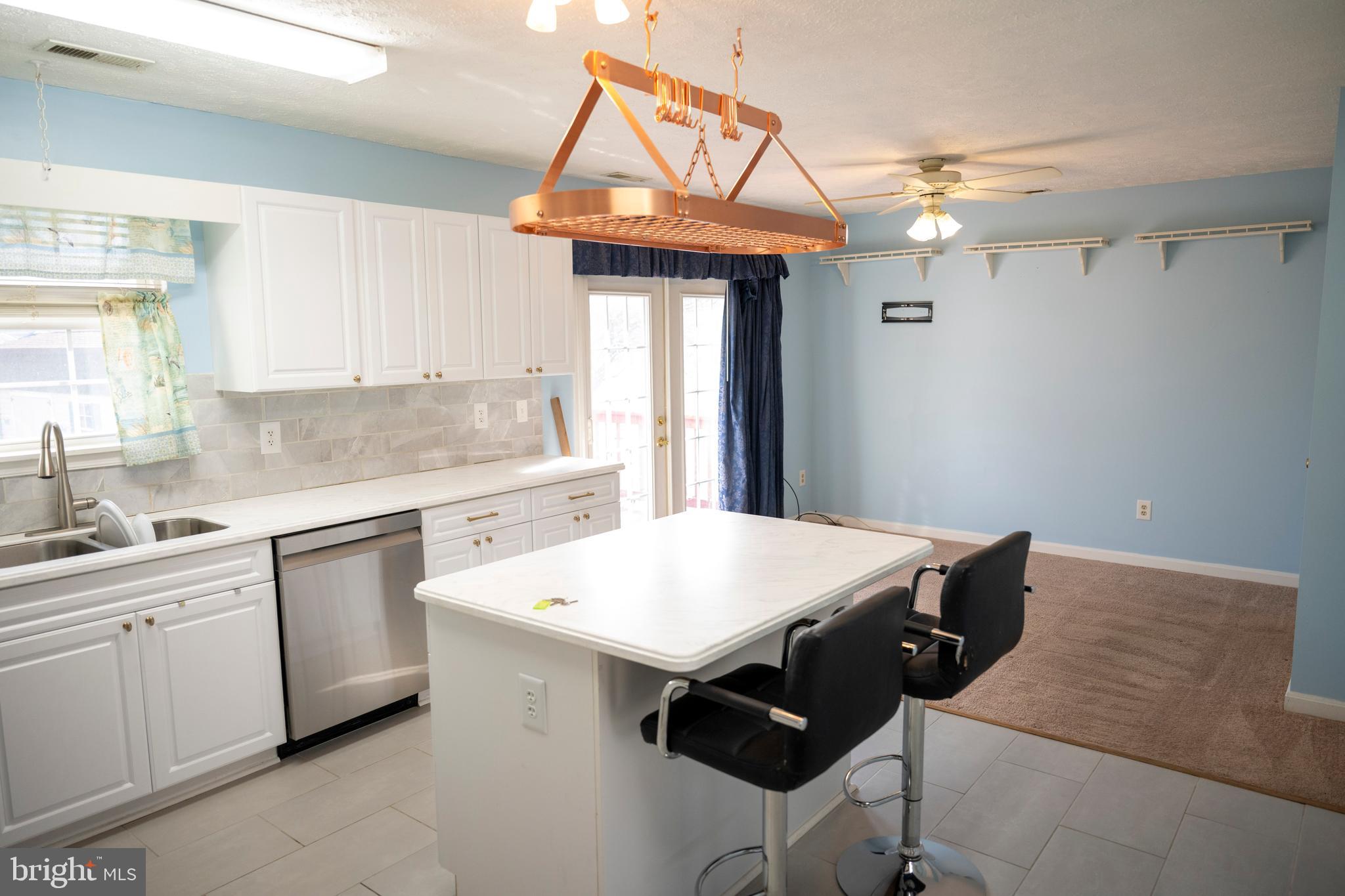 BAY CITY - Residential