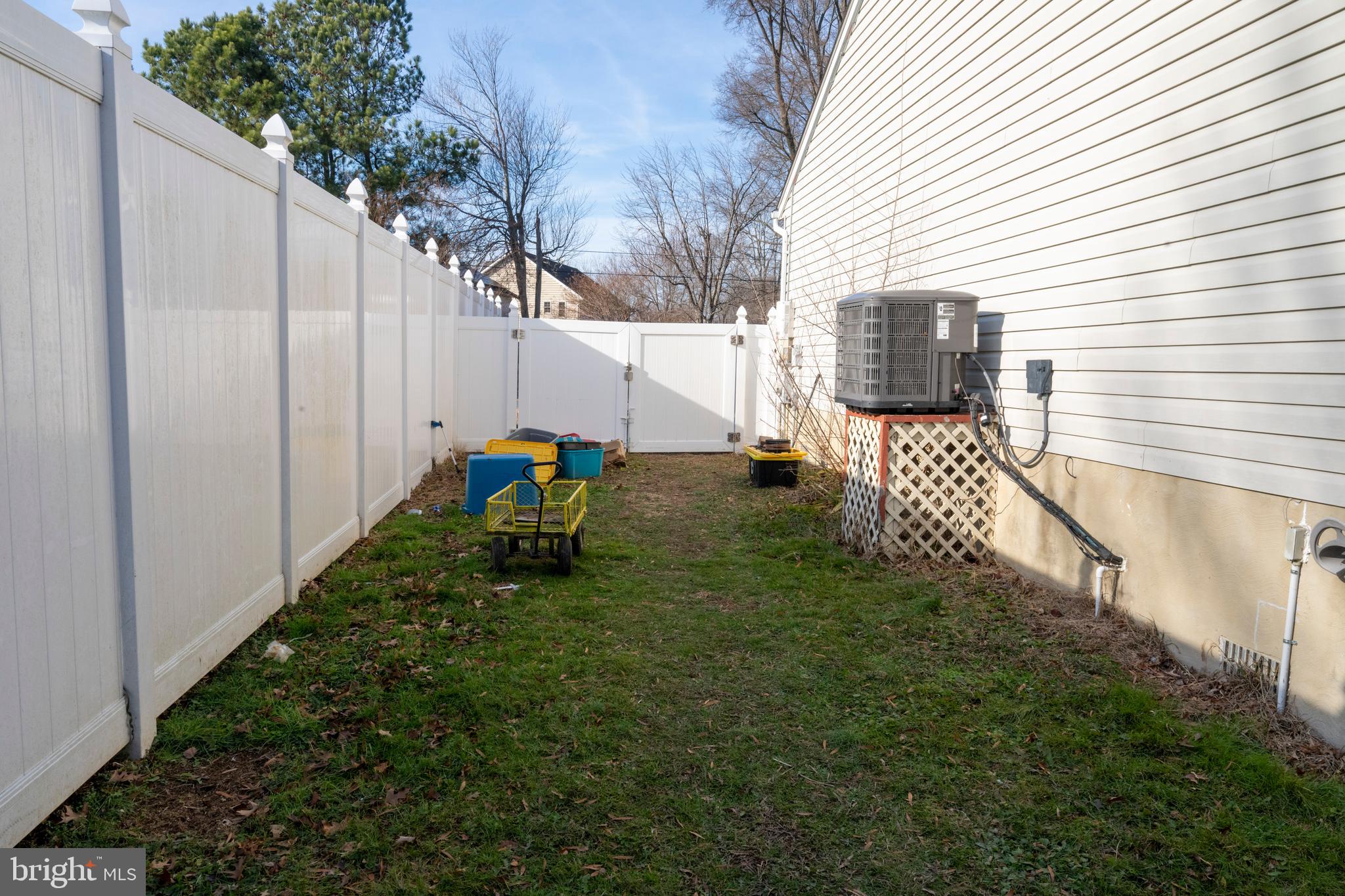 BAY CITY - Residential