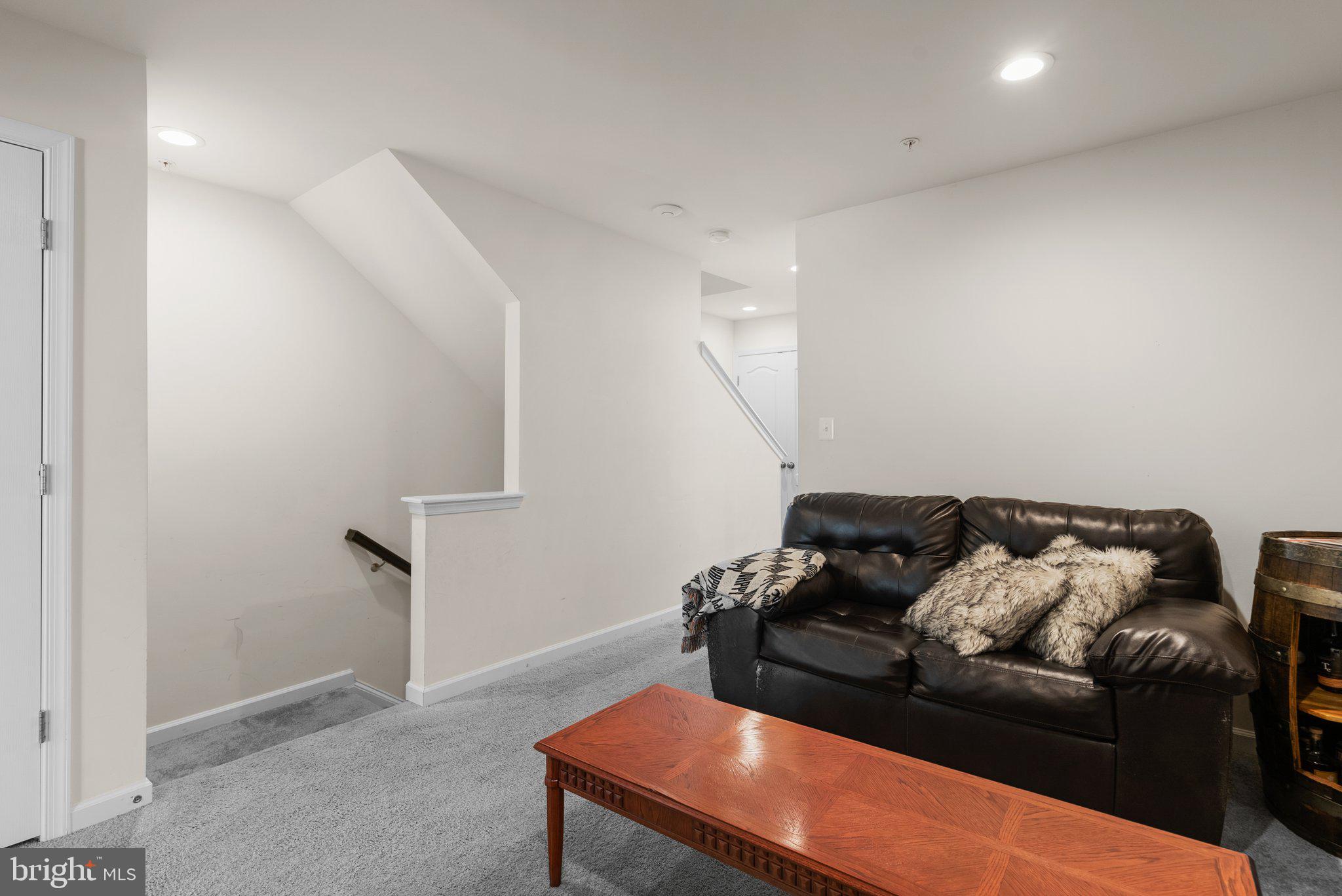 UPPER MARLBORO - Residential