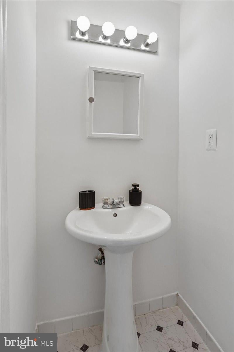 12801 EPPING TERRACE