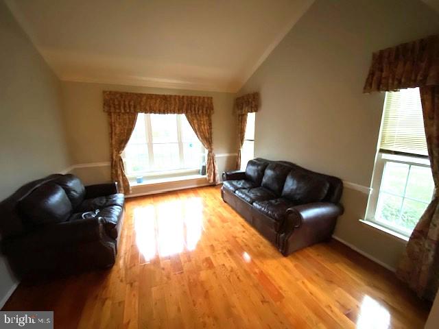 PINECREST - Residential Lease