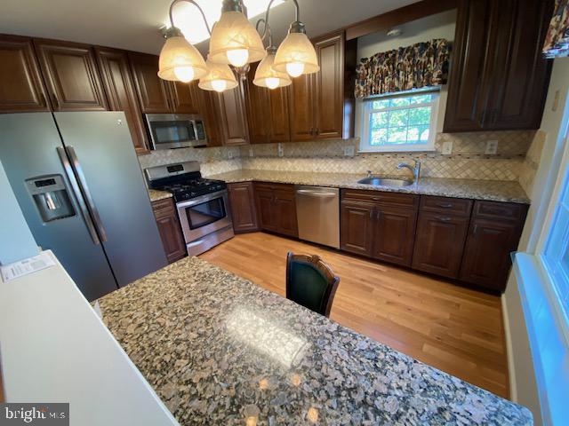 PINECREST - Residential Lease