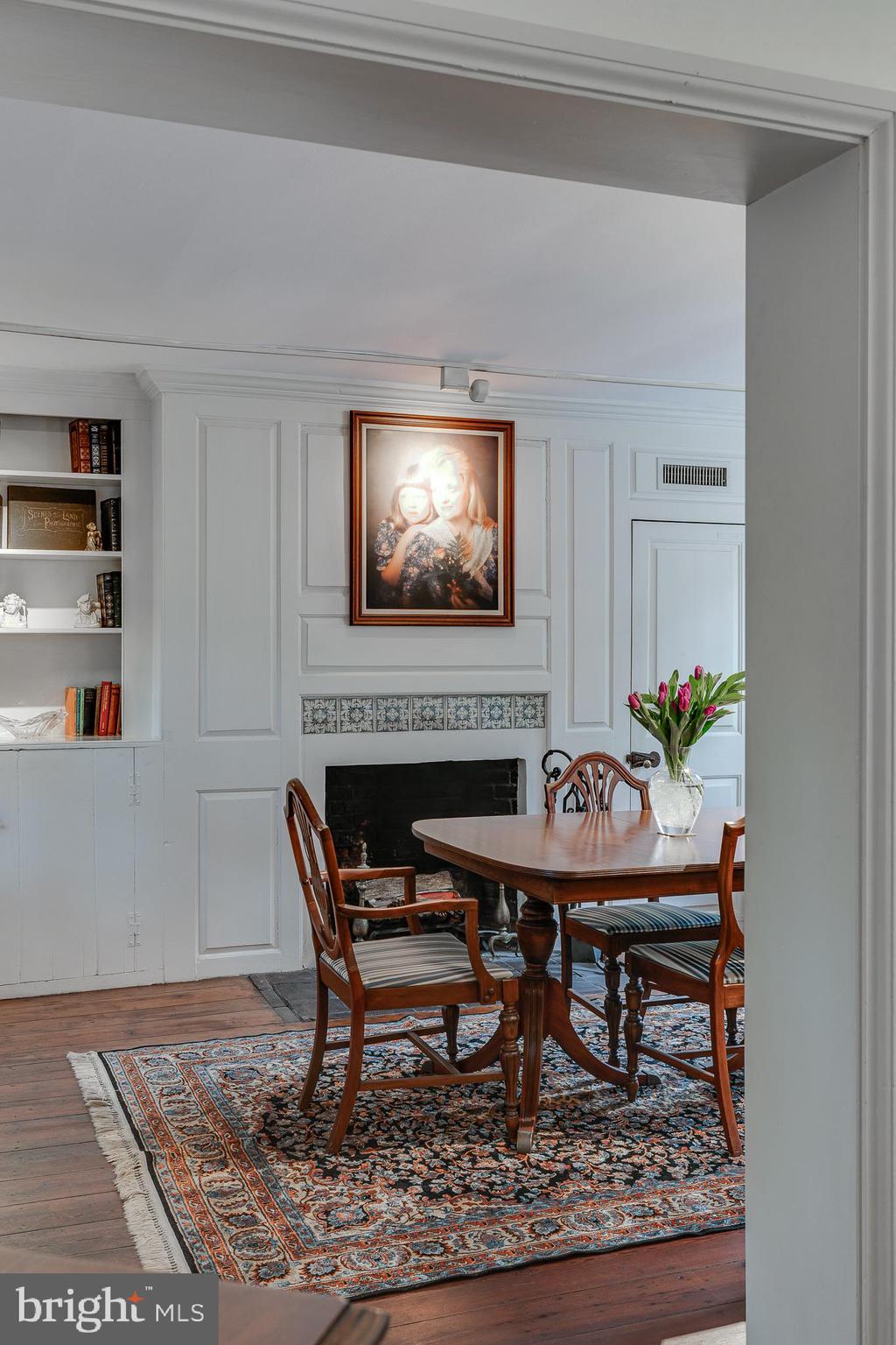 SOCIETY HILL - Residential