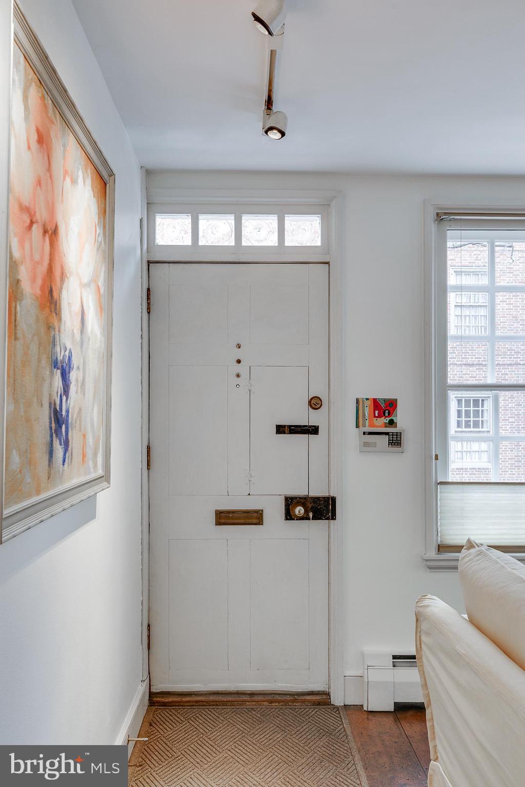 SOCIETY HILL - Residential