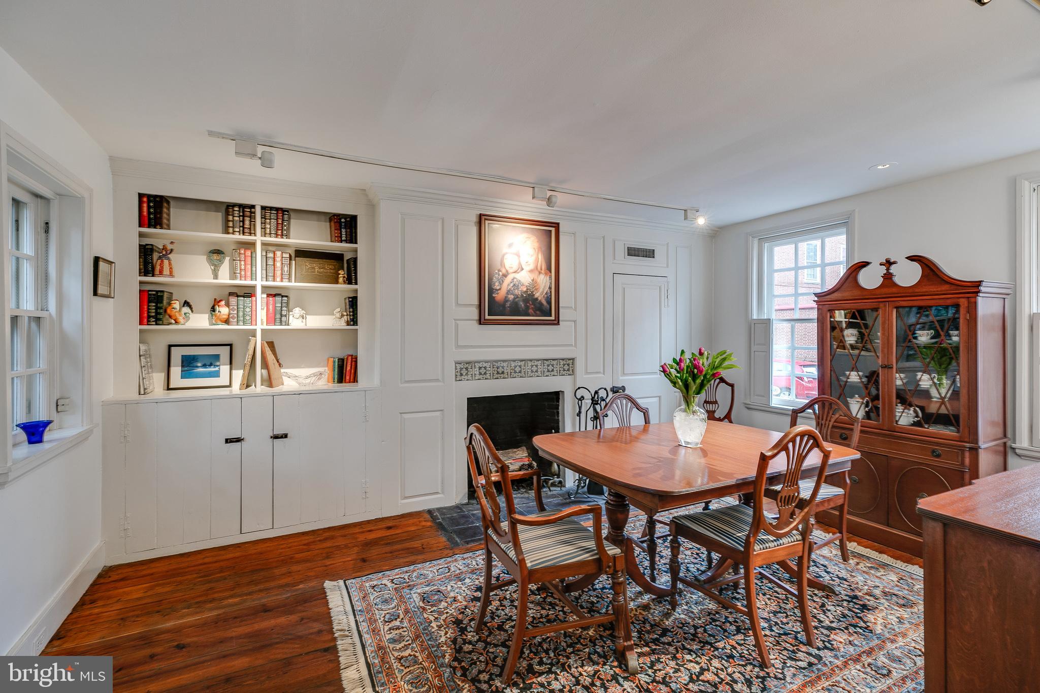 SOCIETY HILL - Residential