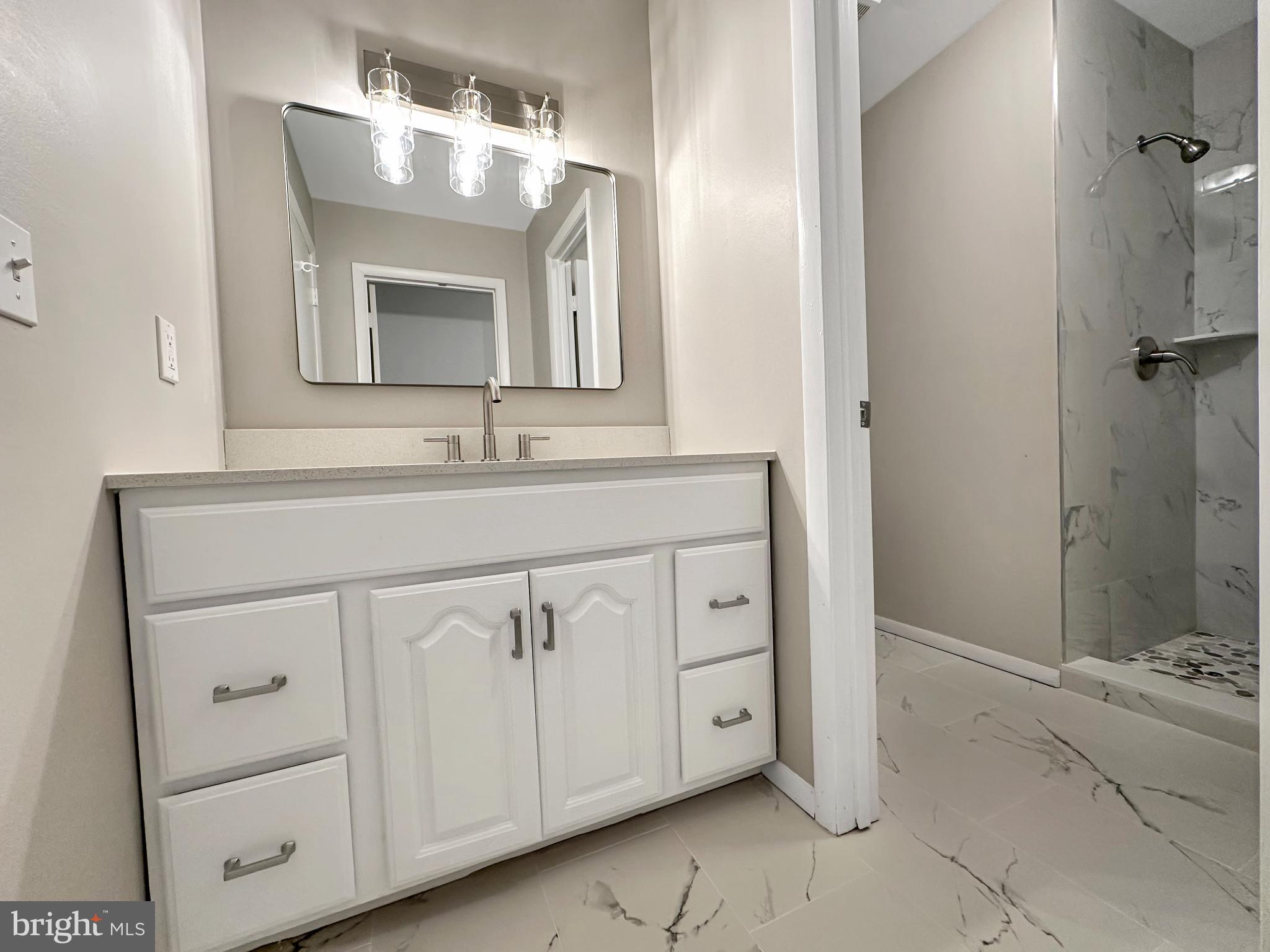 KENT ISLAND ESTATES - Residential