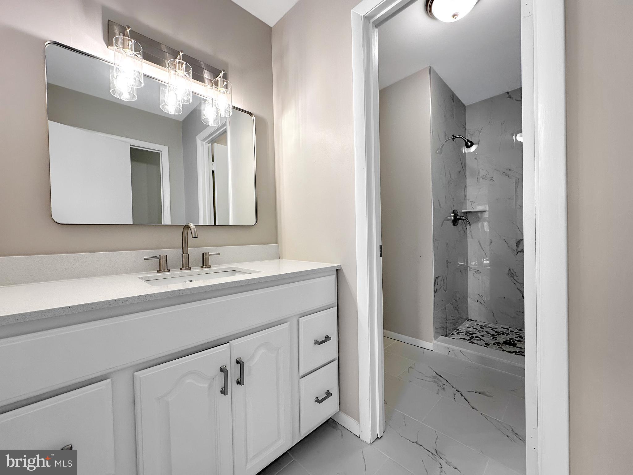 KENT ISLAND ESTATES - Residential