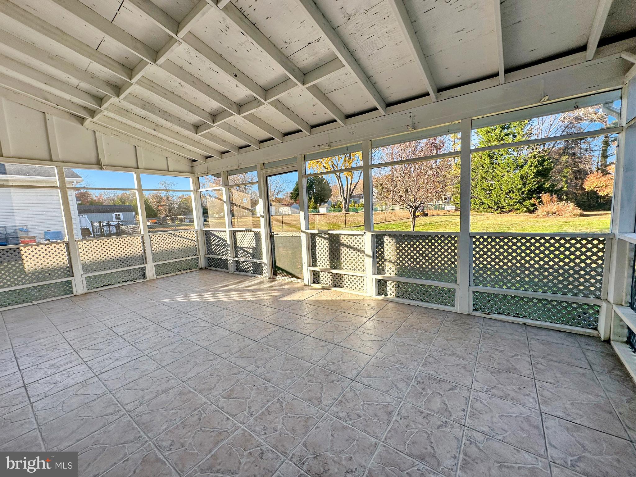 KENT ISLAND ESTATES - Residential