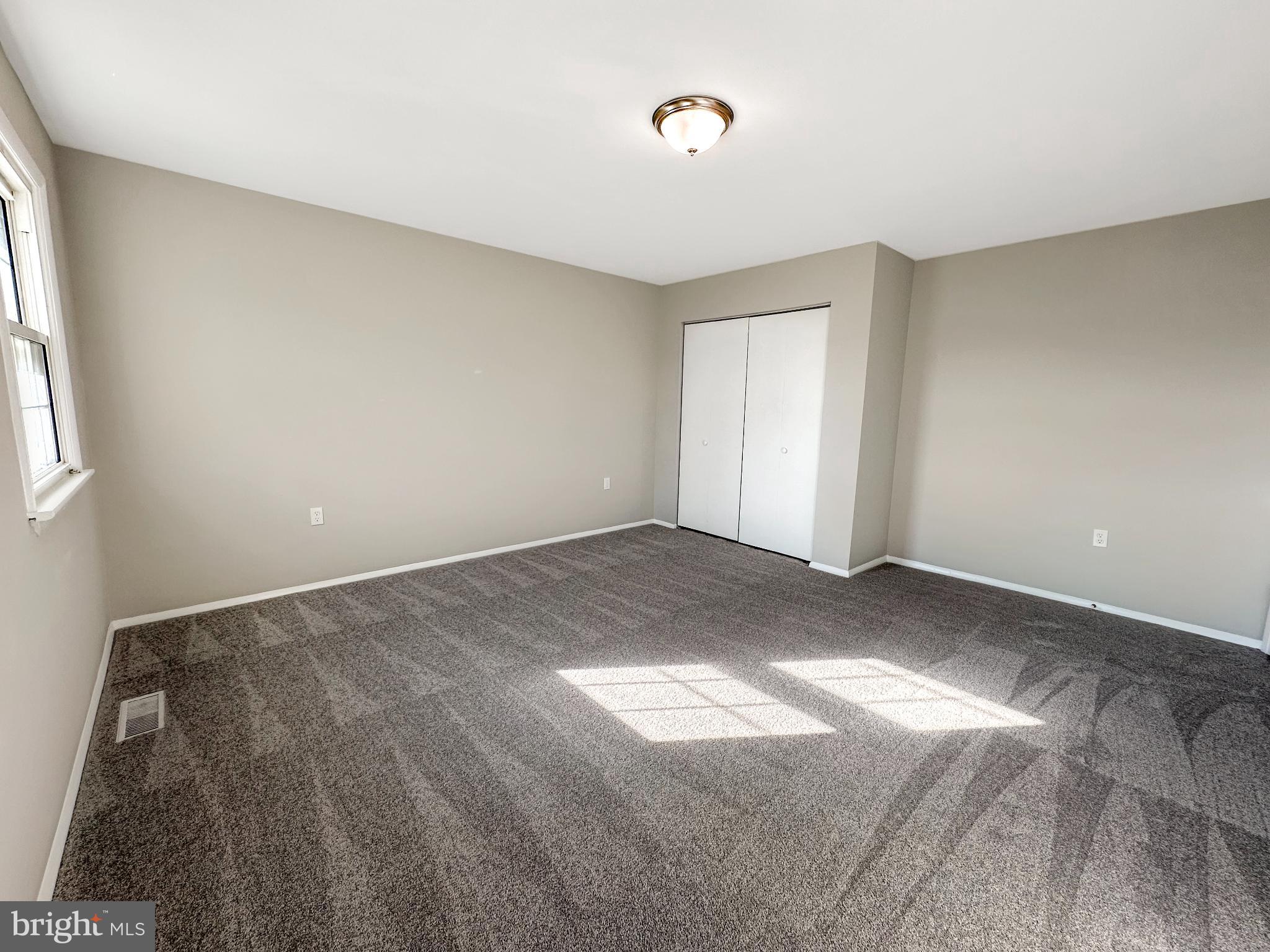 KENT ISLAND ESTATES - Residential