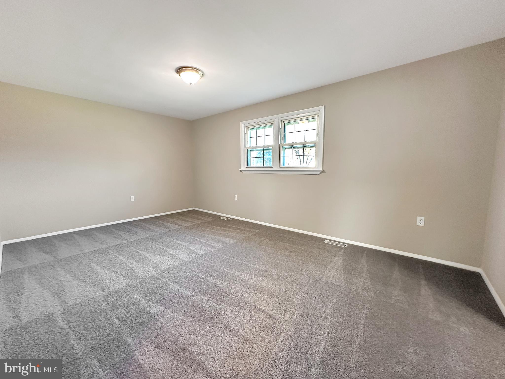 KENT ISLAND ESTATES - Residential