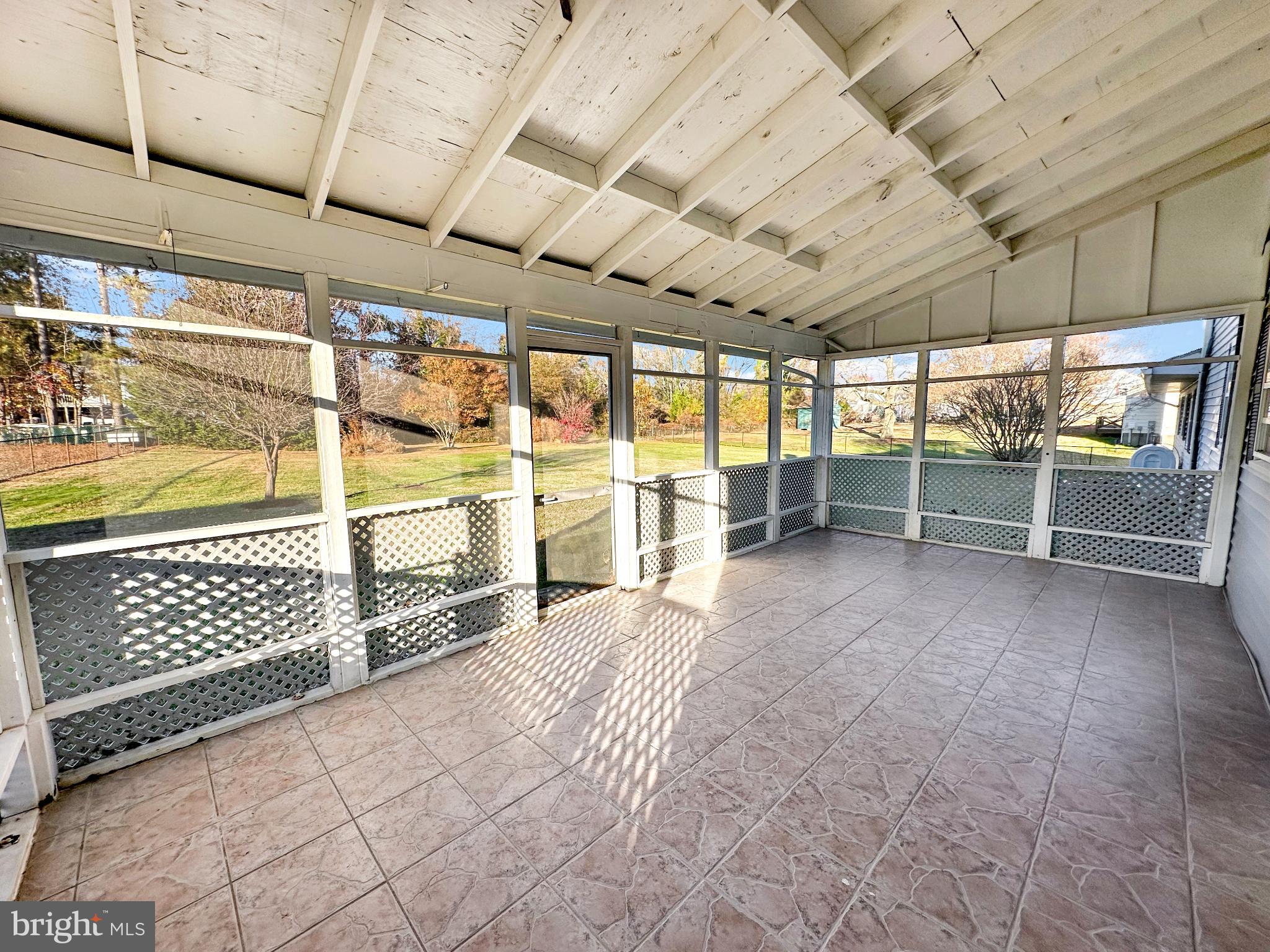 KENT ISLAND ESTATES - Residential