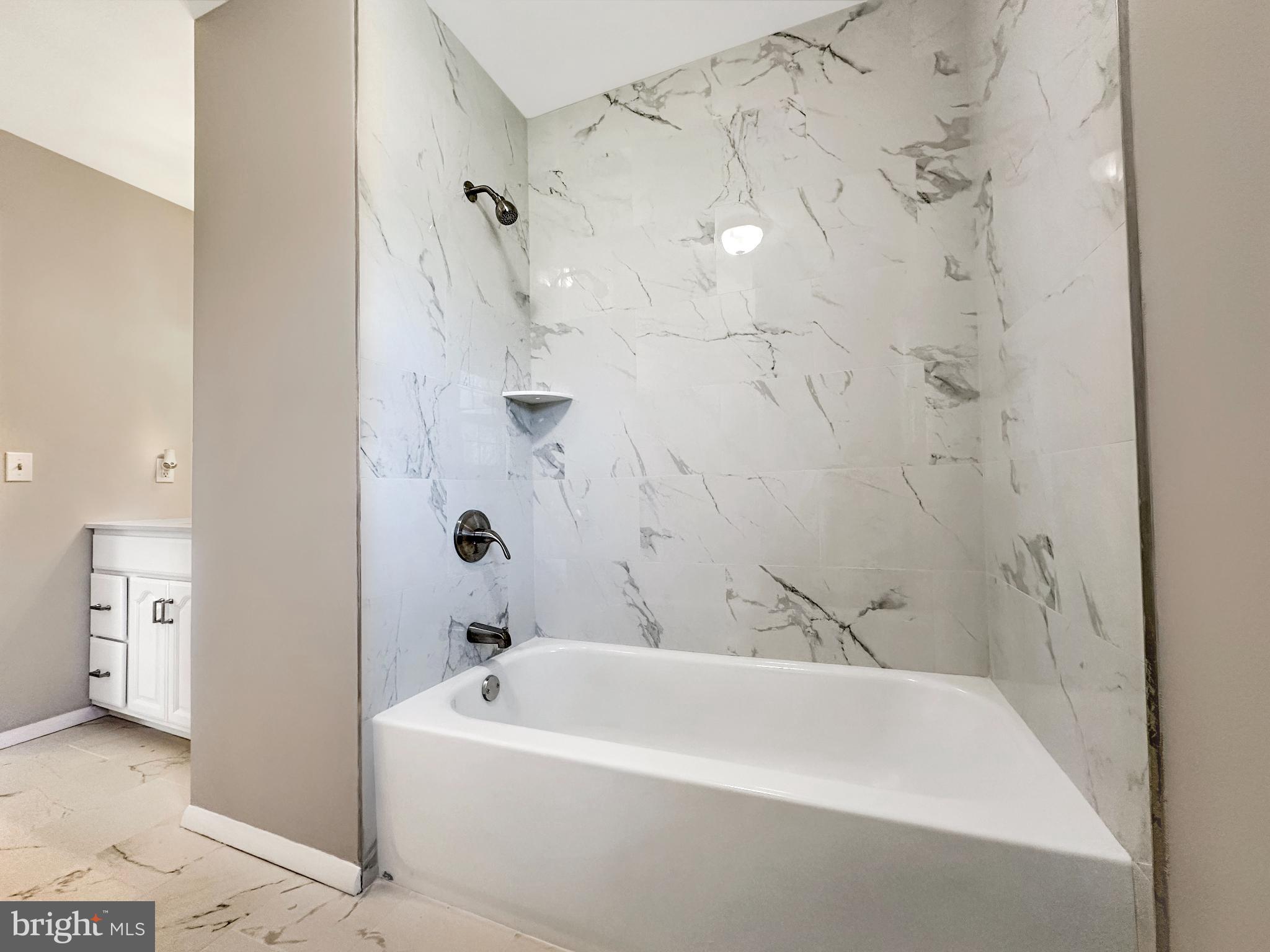 KENT ISLAND ESTATES - Residential