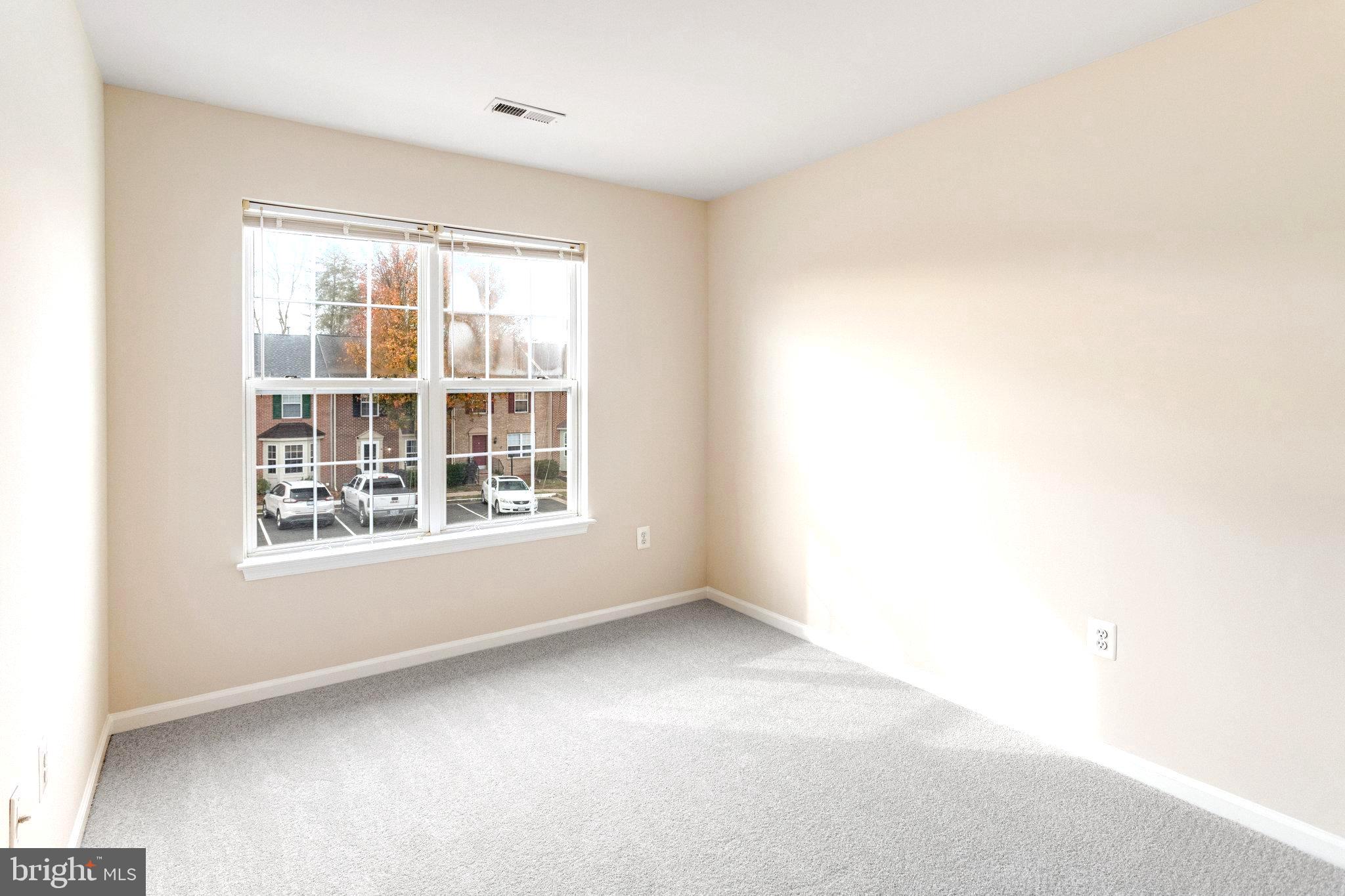 LIBERTY PLACE - Residential