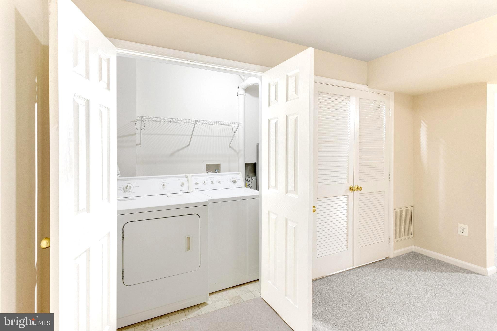 LIBERTY PLACE - Residential