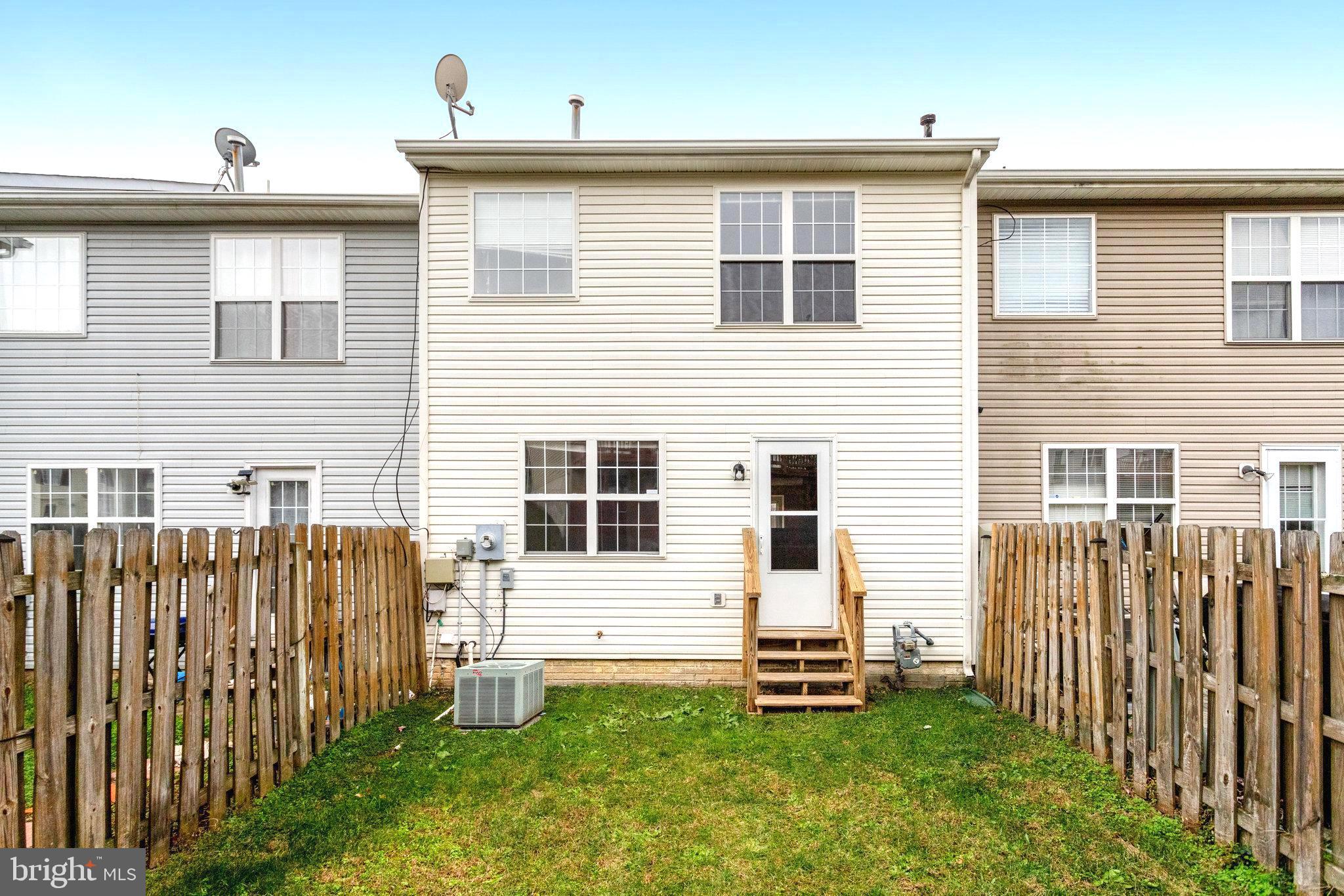 LIBERTY PLACE - Residential