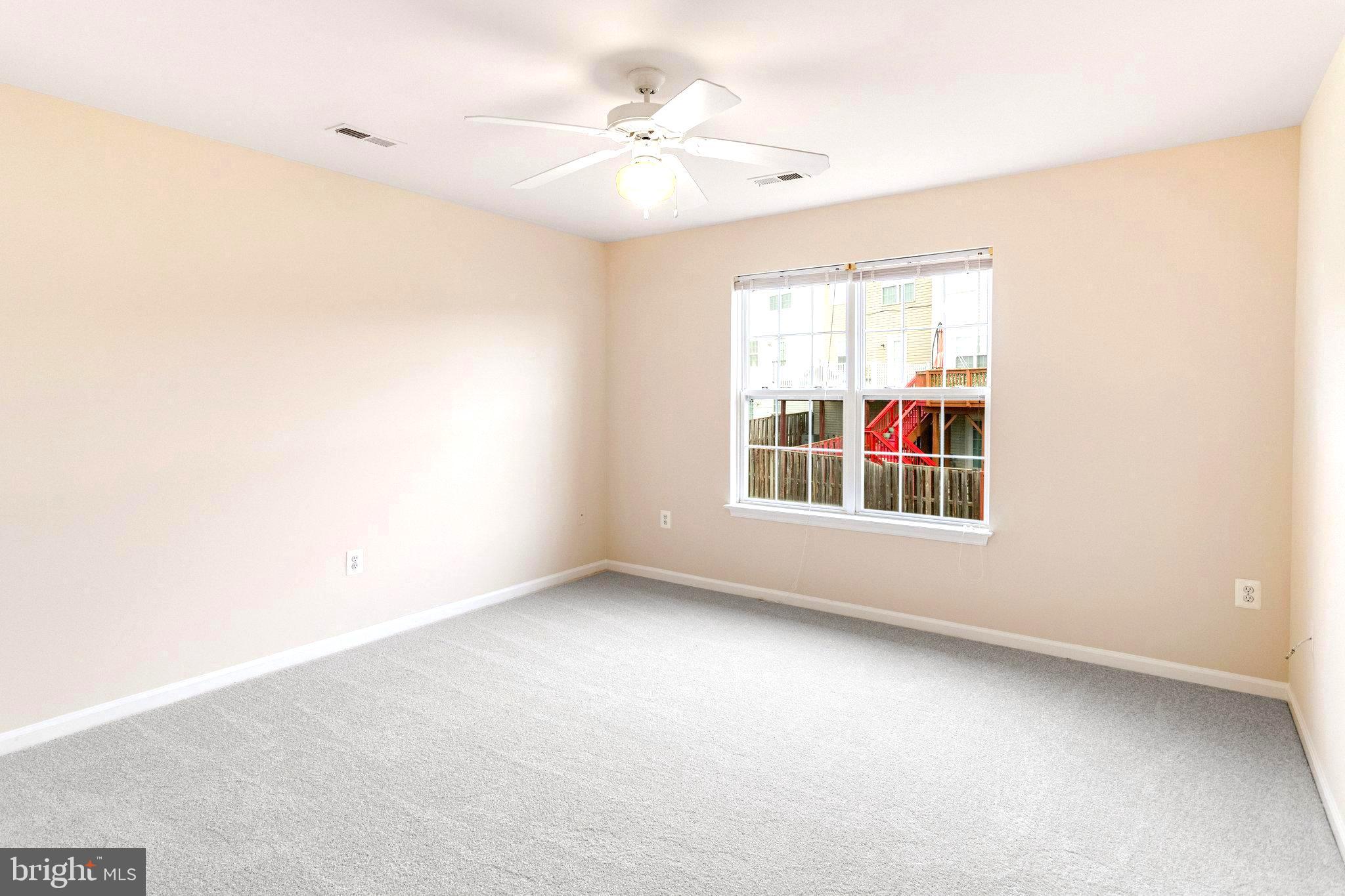 LIBERTY PLACE - Residential