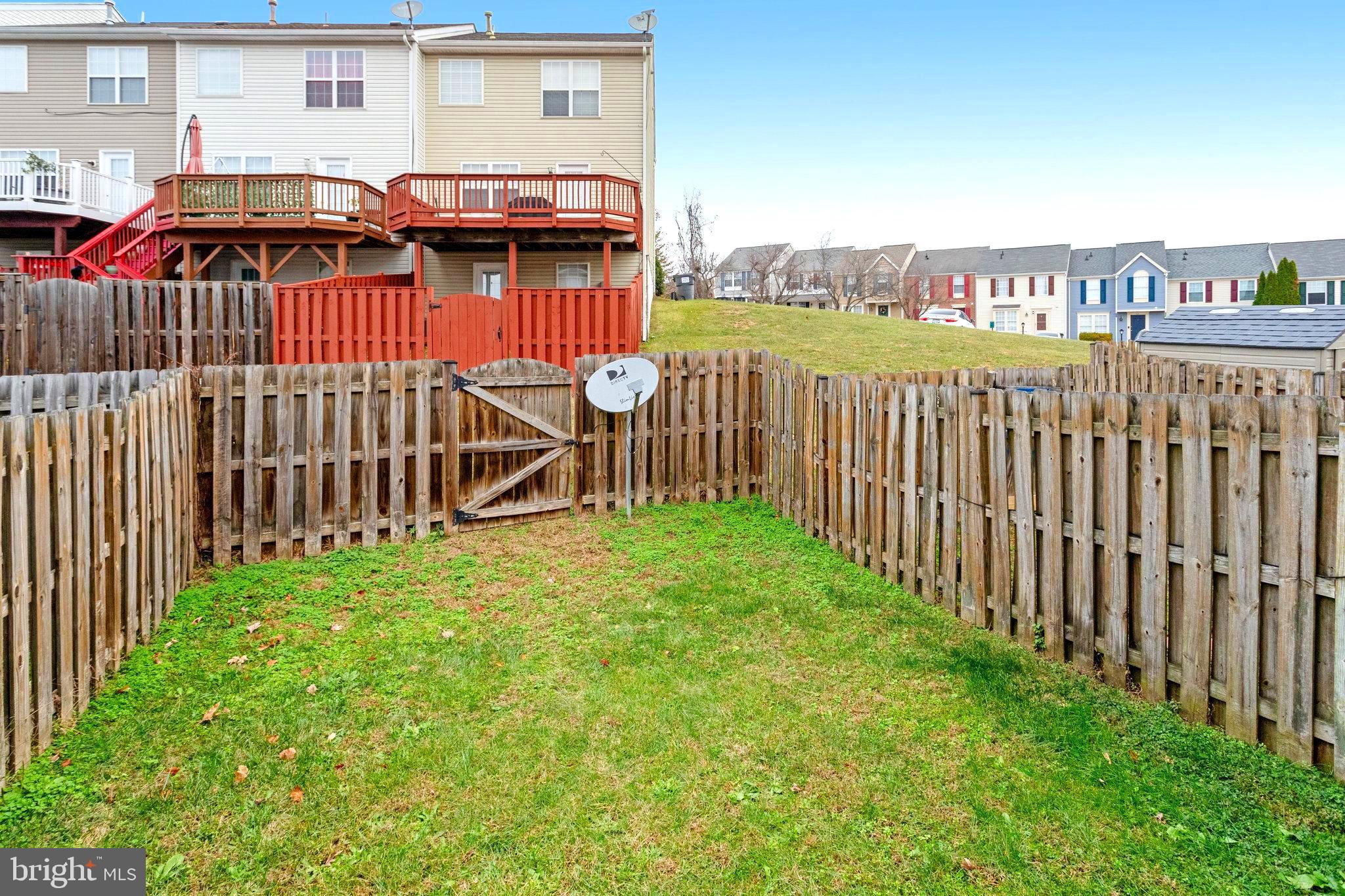 LIBERTY PLACE - Residential