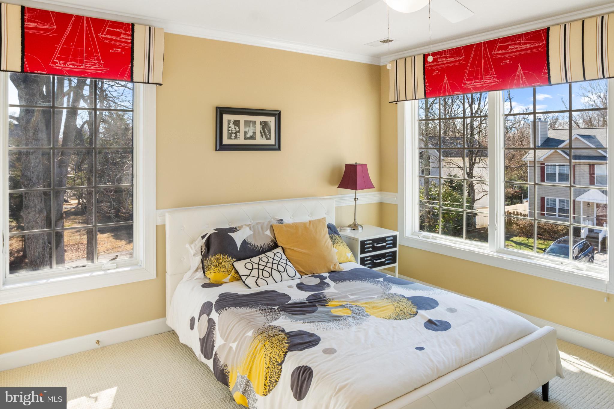 OYSTER HARBOR - Residential