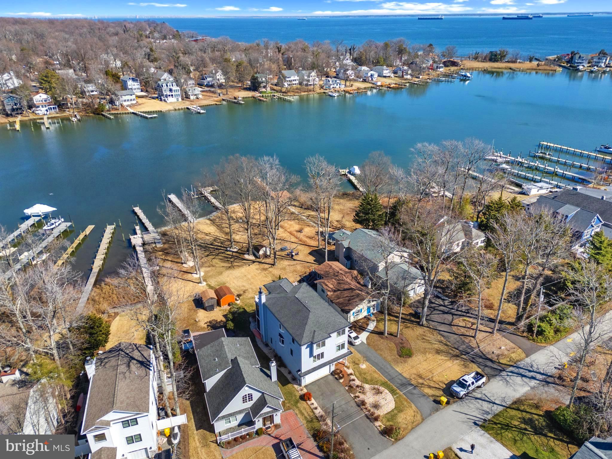 OYSTER HARBOR - Residential