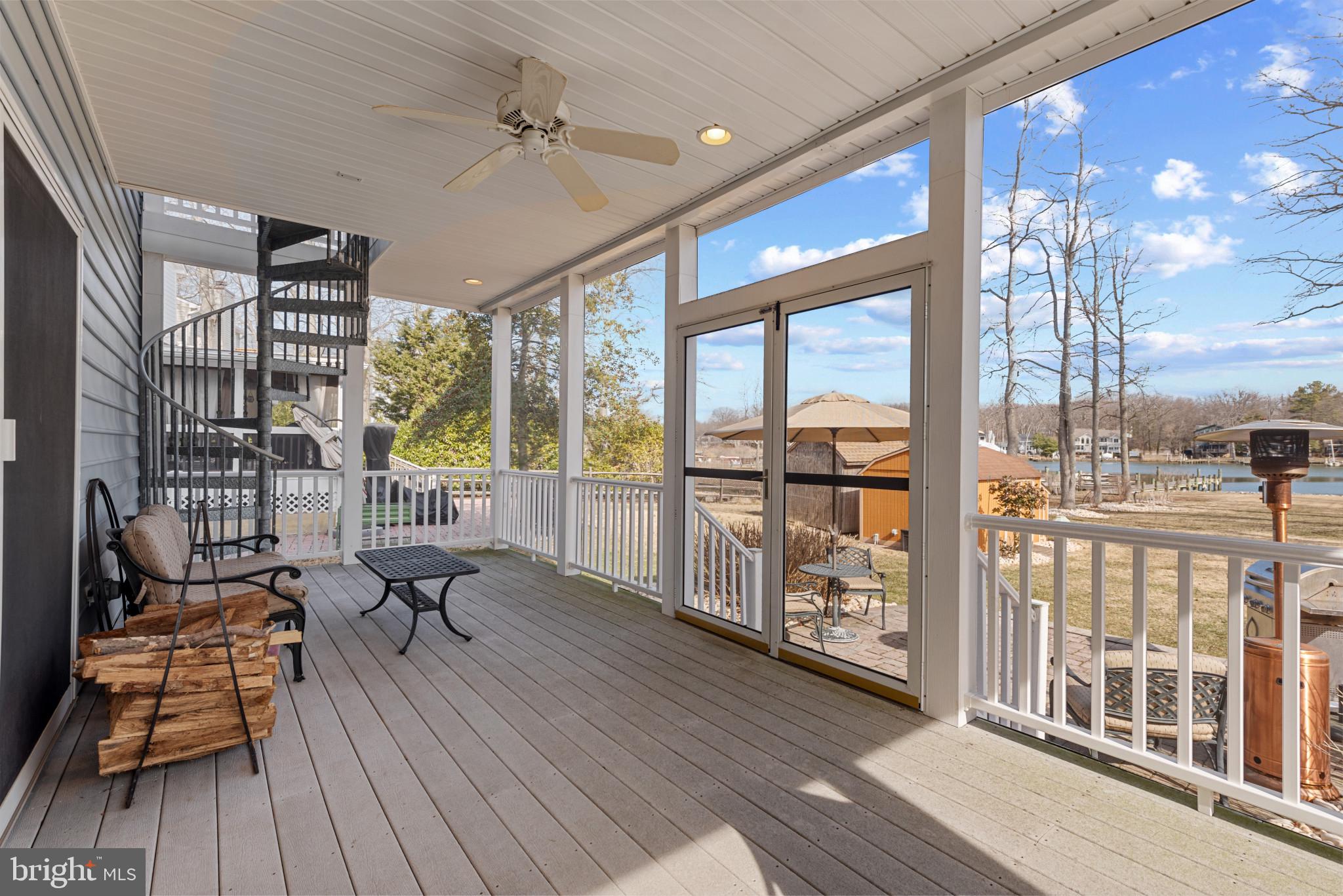 OYSTER HARBOR - Residential