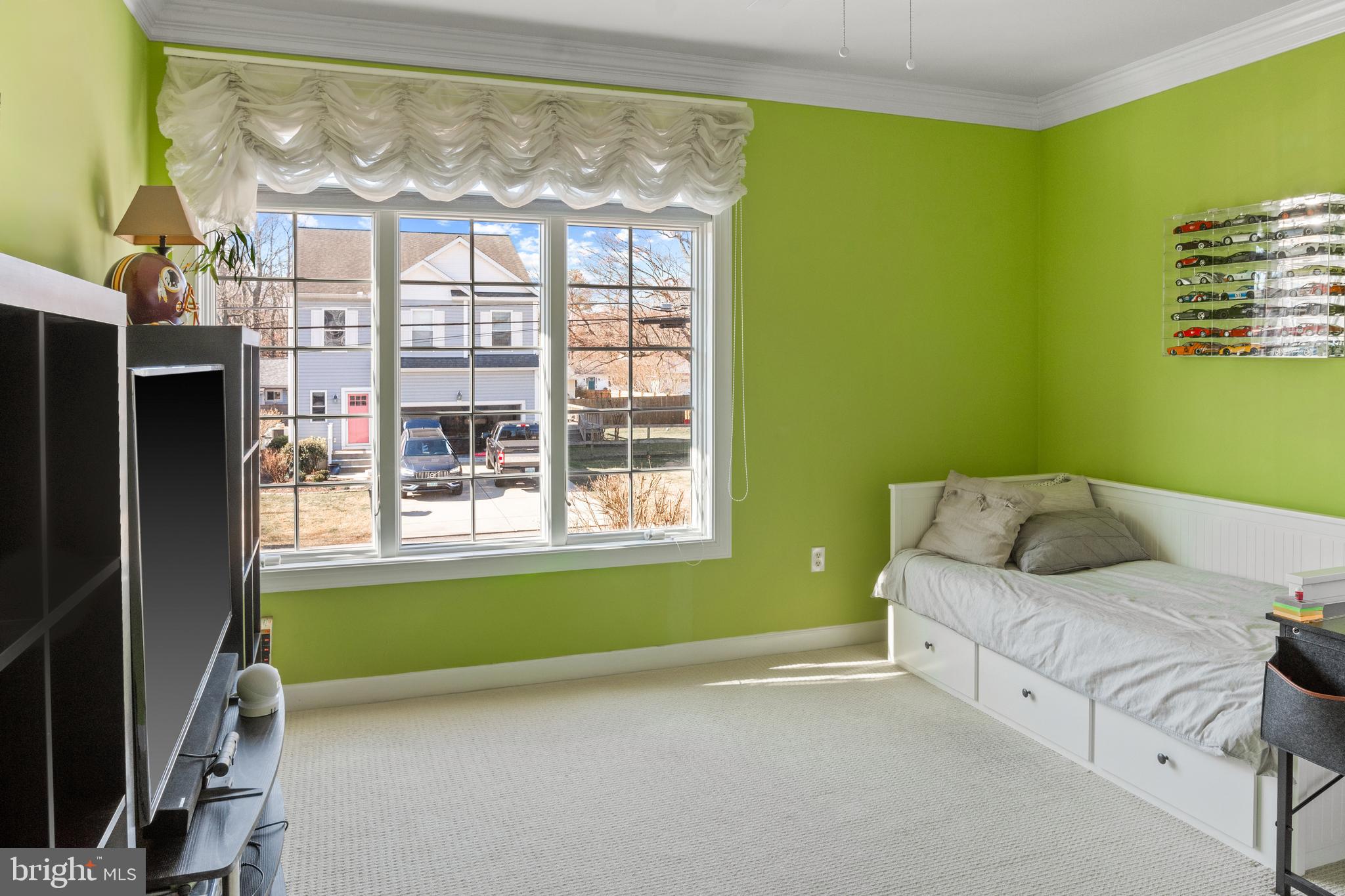 OYSTER HARBOR - Residential