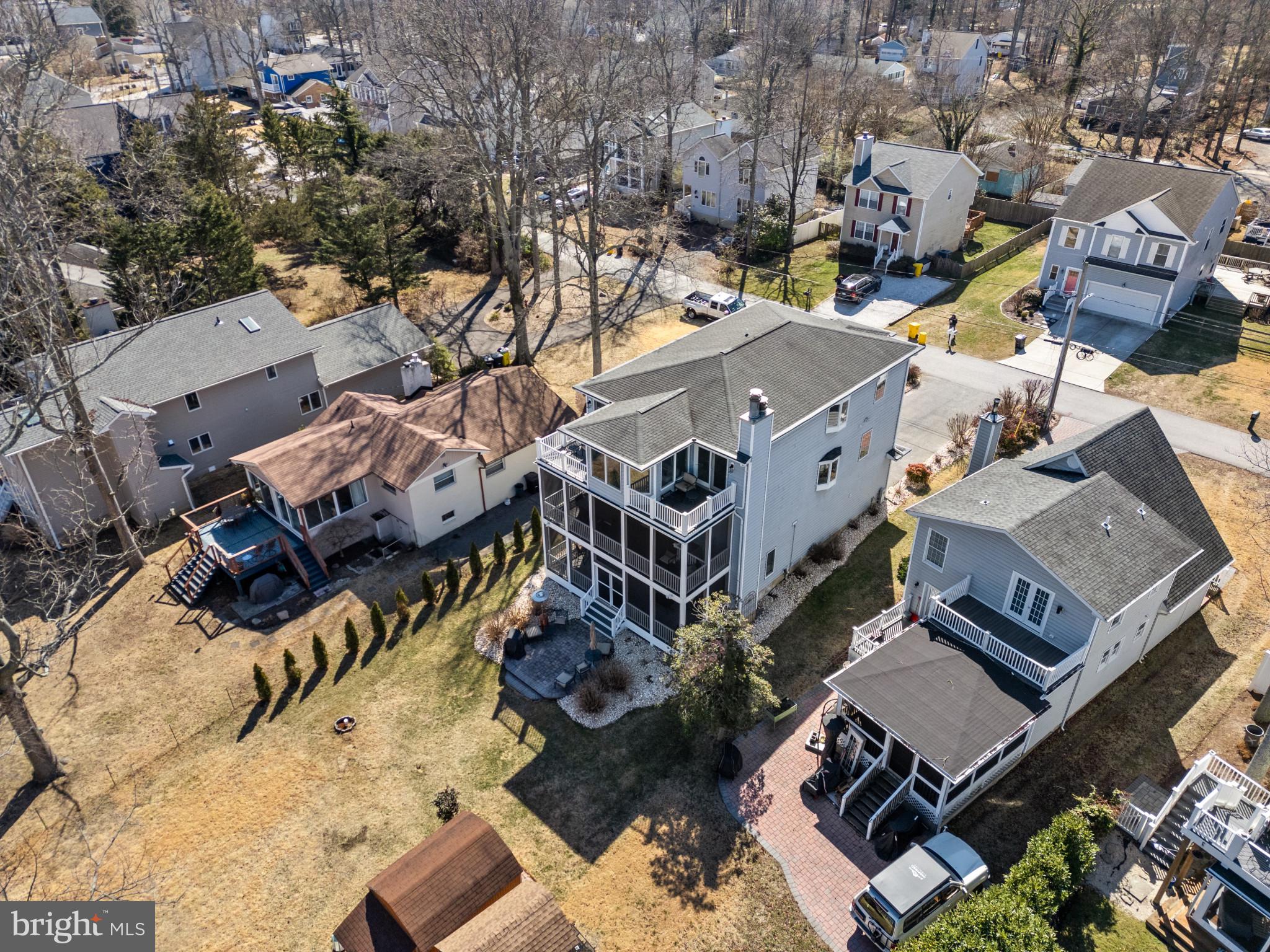 OYSTER HARBOR - Residential