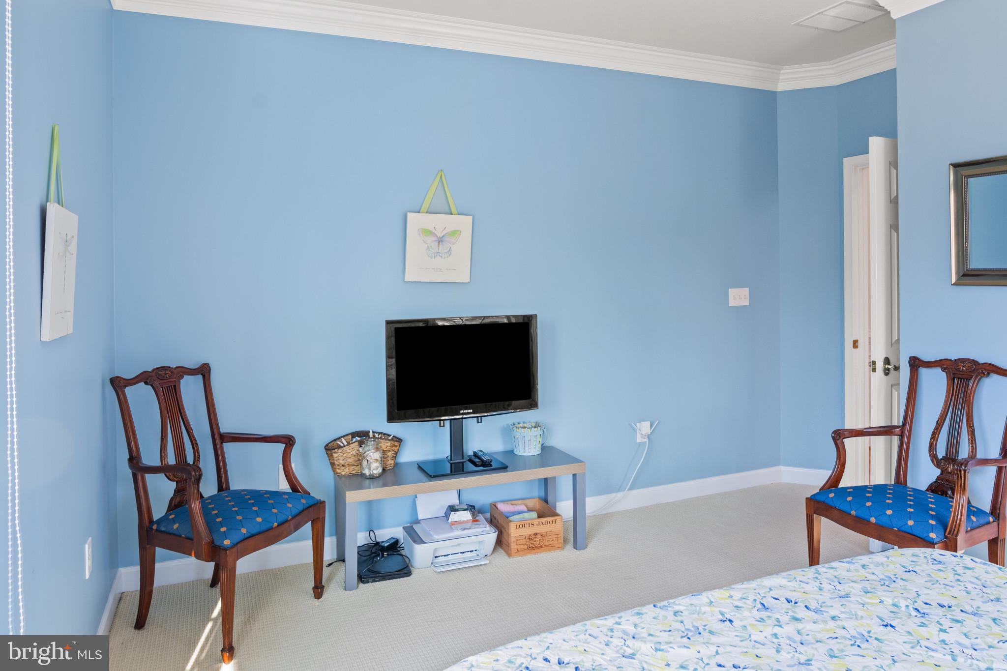 OYSTER HARBOR - Residential