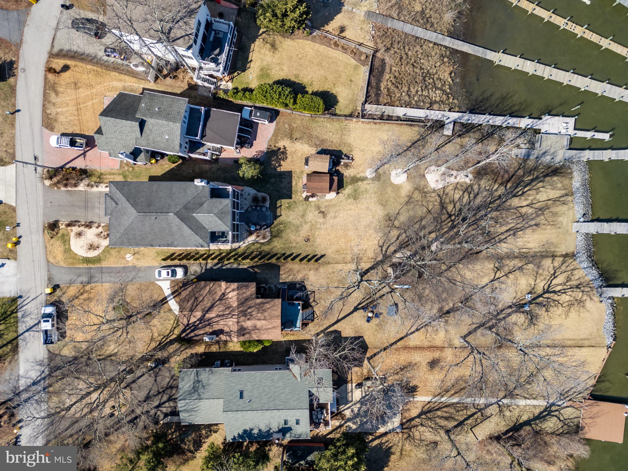 OYSTER HARBOR - Residential