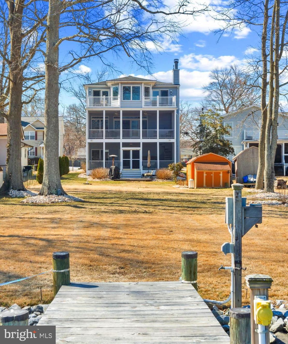 OYSTER HARBOR - Residential