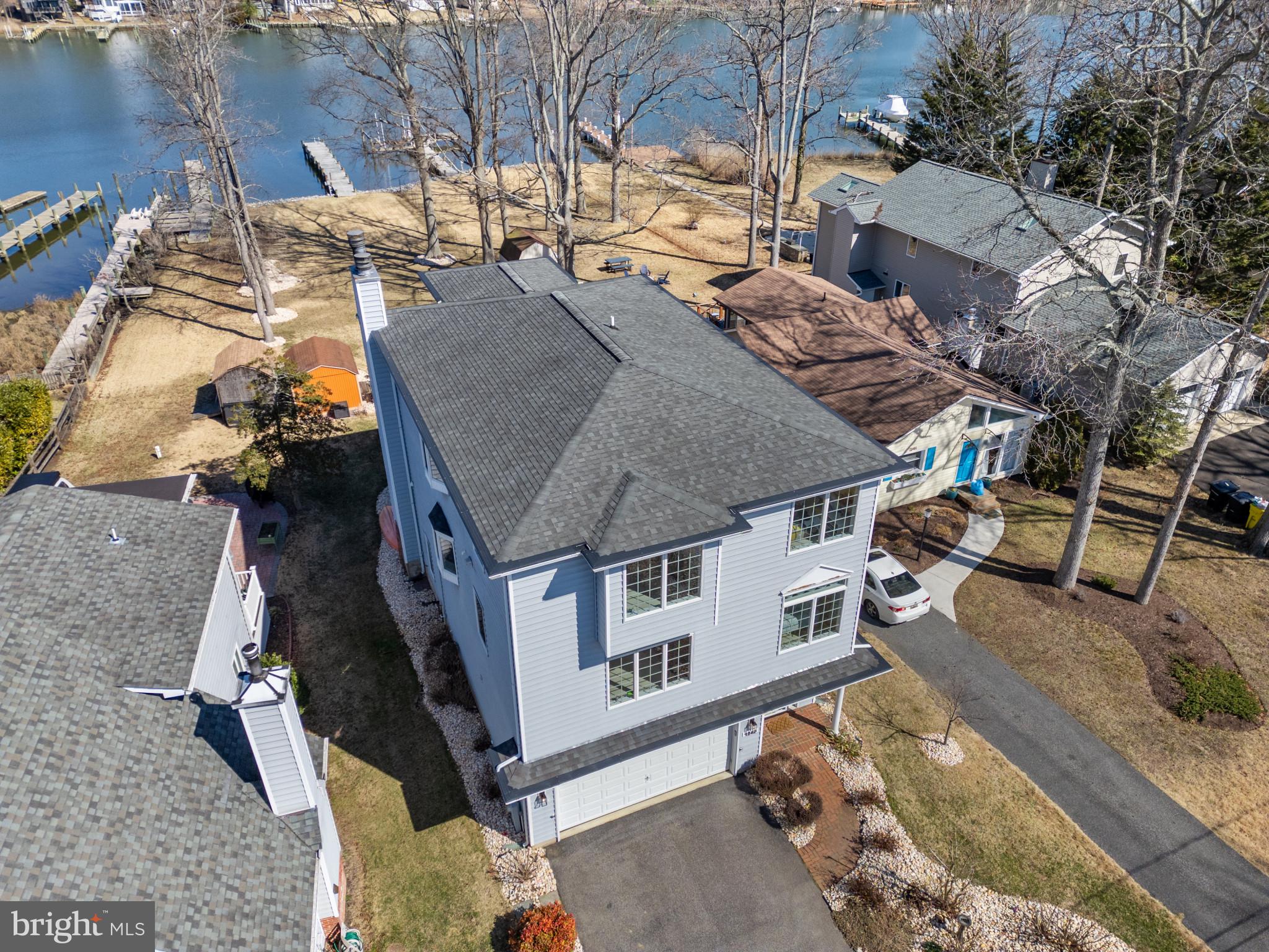 OYSTER HARBOR - Residential