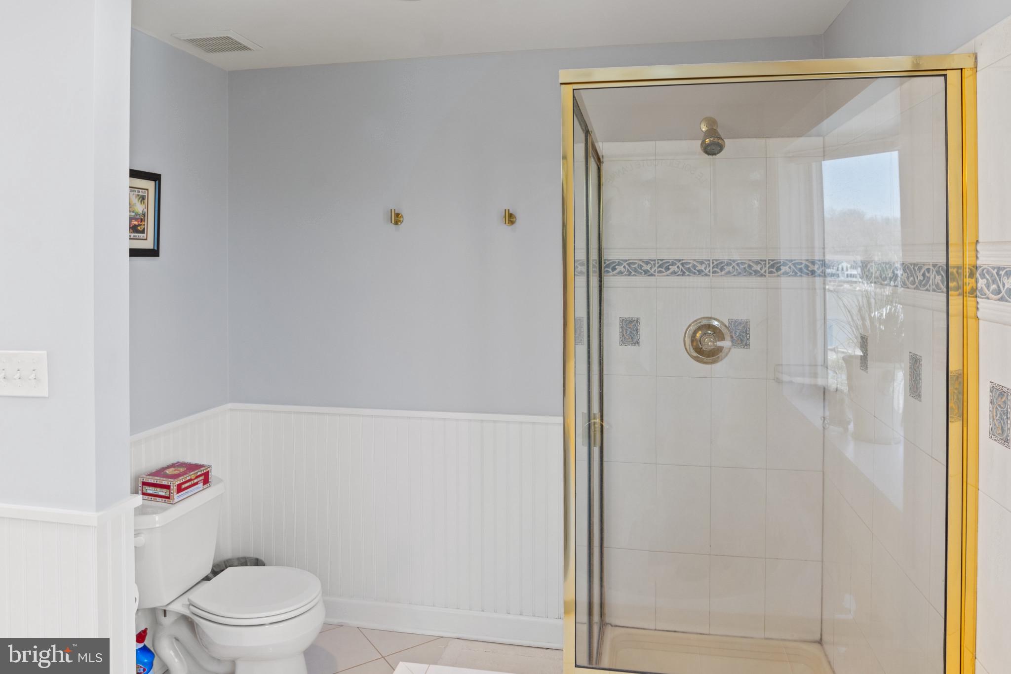 OYSTER HARBOR - Residential