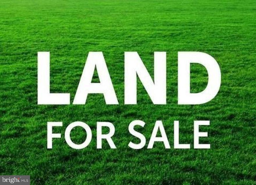 CALLING ALL DEVELOPERS! Great property zoned for RSA-6 in the Port Richmond section of Philadelphia. This ideally situated lot is located among countless new construction projects. 10 minute walk from multiple public transportation options. No current building plans in place. One developable unit.

Lot Width-14
Lot Depth-47