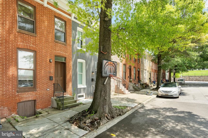 Welcome to this beautifully updated brick front rowhome that perfectly blends charm and modern living! As you step inside, you're greeted by hardwood floors throughout, creating a warm and inviting space. Entertain guests in the comfortable living room, then seamlessly move to the dining area, which opens to a spacious kitchen—ideal for gatherings. The kitchen features granite countertops, stainless steel appliances, ample cabinetry, and plenty of prep space, all bathed in natural light. Upstairs, retreat to a generous primary bedroom complete with a large walk-in closet and a spa-like ensuite bathroom featuring a custom tile soaking tub and shower—perfect for unwinding after a long day. An additional bedroom also offers its own ensuite bath with a stylish tiled stand-up shower. Enjoy hosting summer BBQs on the back patio, making this home an entertainer’s dream both inside and out. Conveniently located near Route 40, I-83, Greenmount Avenue, and just minutes from local shops, restaurants, and amenities—this home offers both charm and convenience! Don’t miss this fantastic opportunity to own a move-in ready home with thoughtful updates and plenty of space to live, relax, and entertain!
Can be sold as a package deal for $1,500,000 with the following properties 426 E. Federal St, 438 E. Federal St, 440 E. Federal St, 454 E. Federal St, 456 E. Federal St, and 437 Pitman Pl.