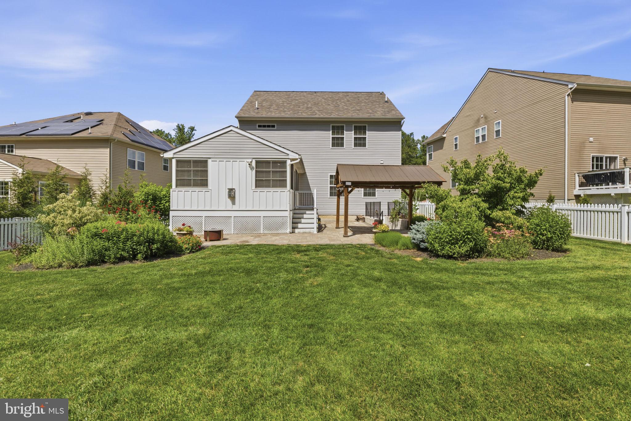 1550 SWEARINGEN DRIVE