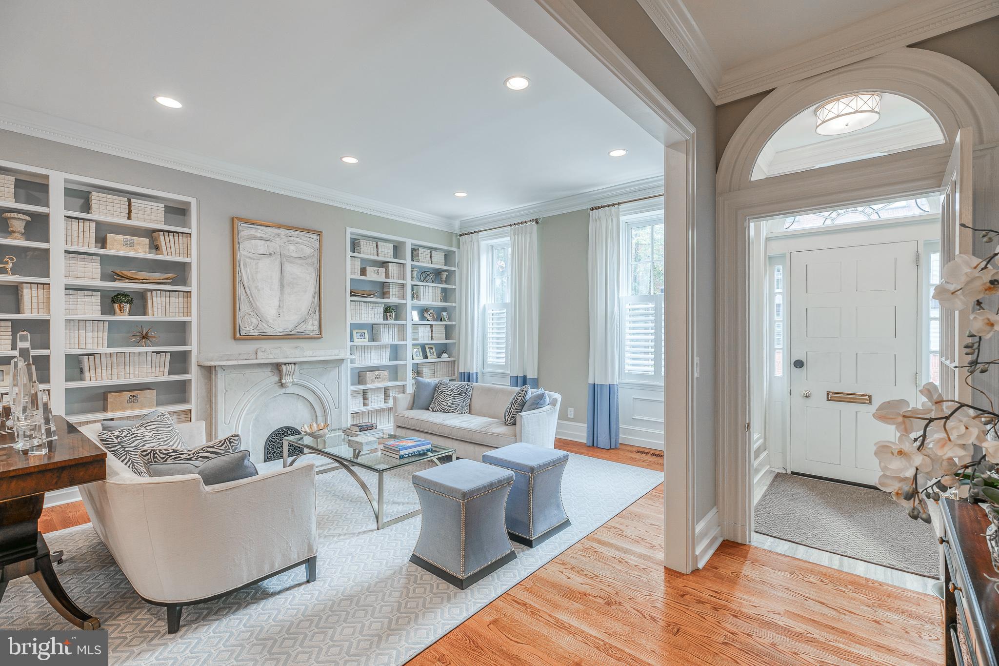 SOCIETY HILL - Residential