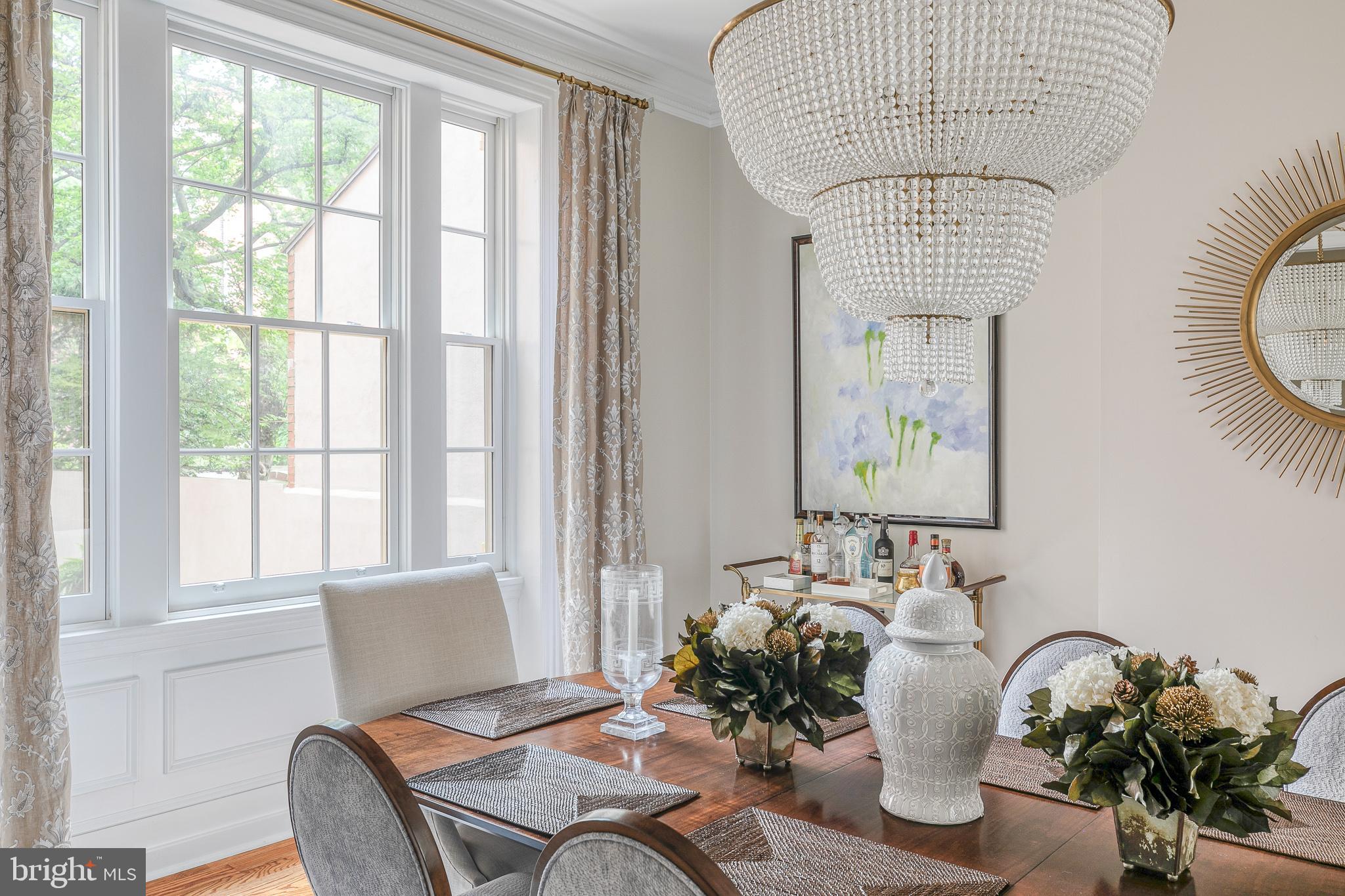 SOCIETY HILL - Residential