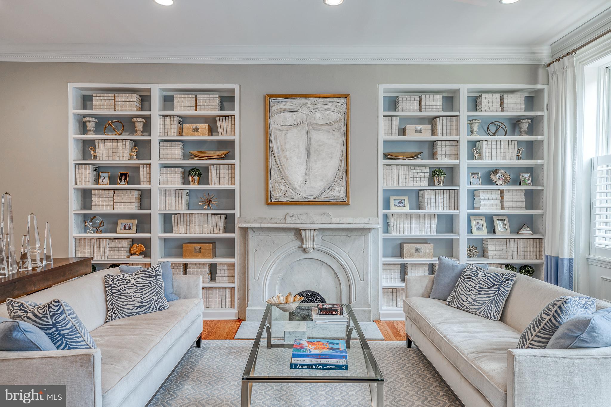 SOCIETY HILL - Residential