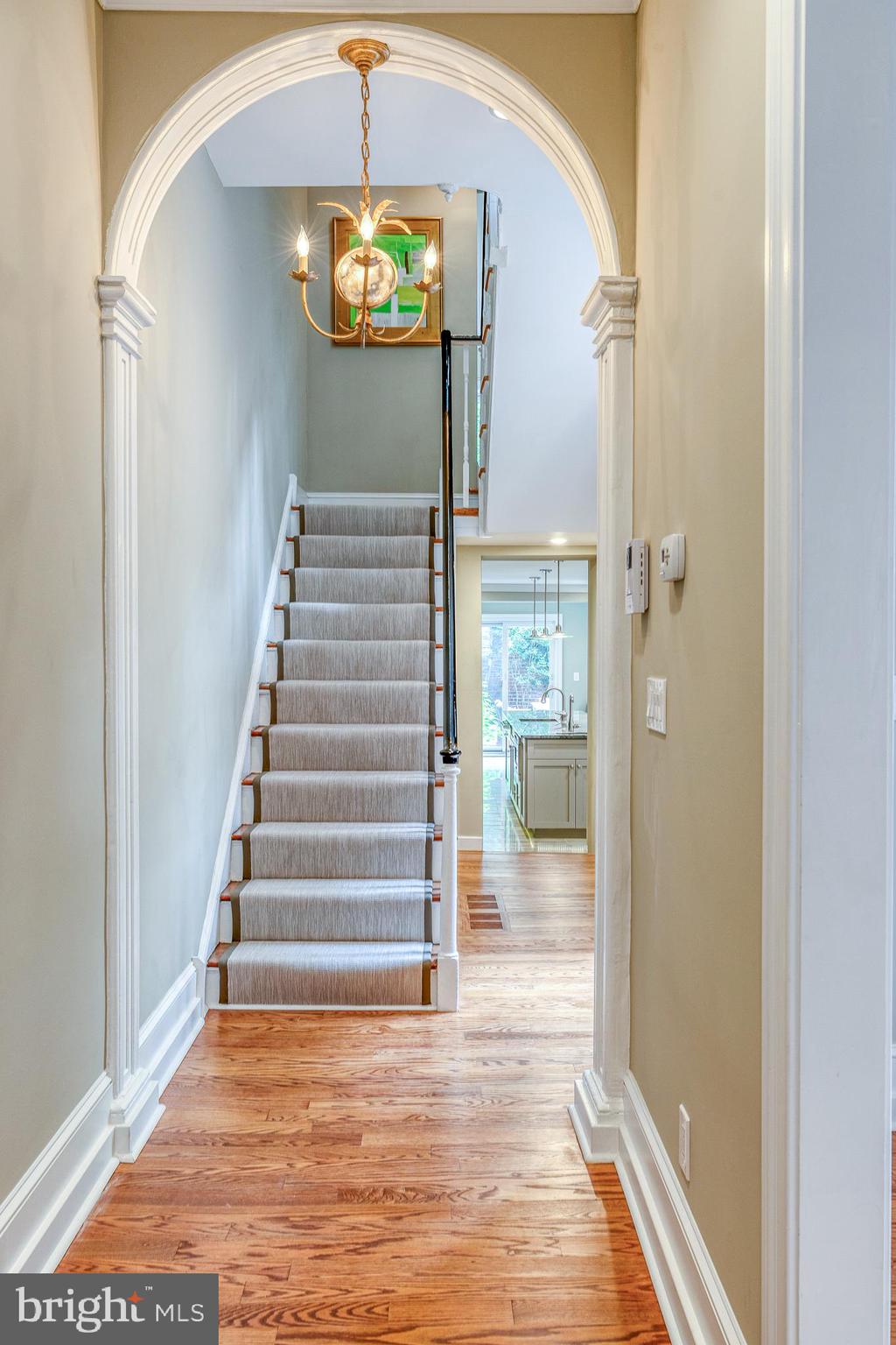 SOCIETY HILL - Residential