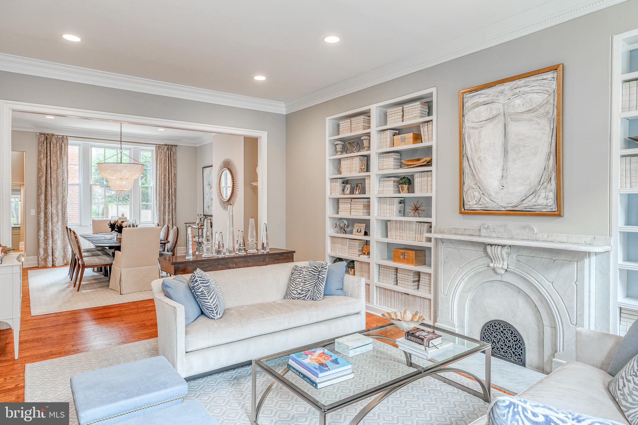 SOCIETY HILL - Residential