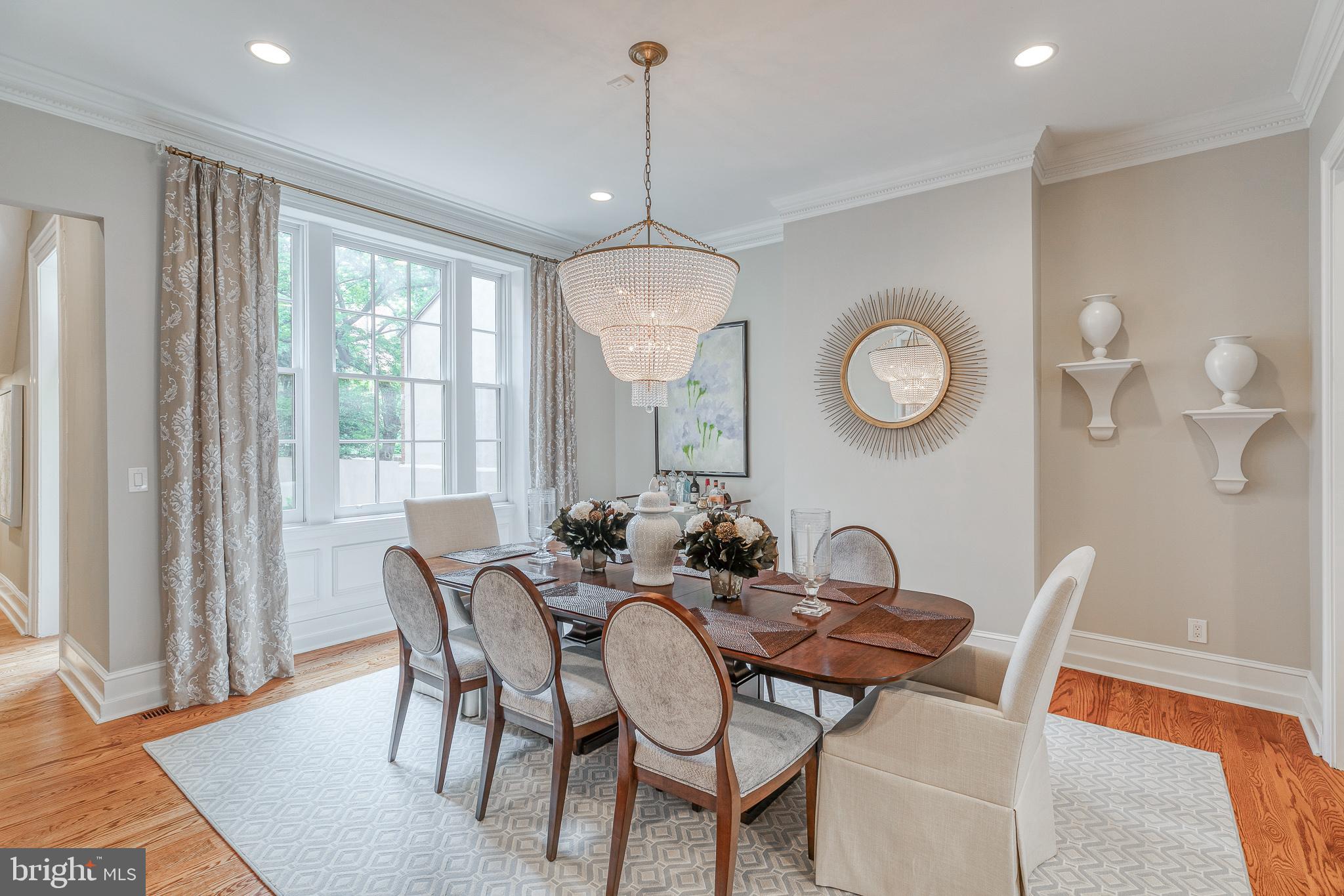 SOCIETY HILL - Residential