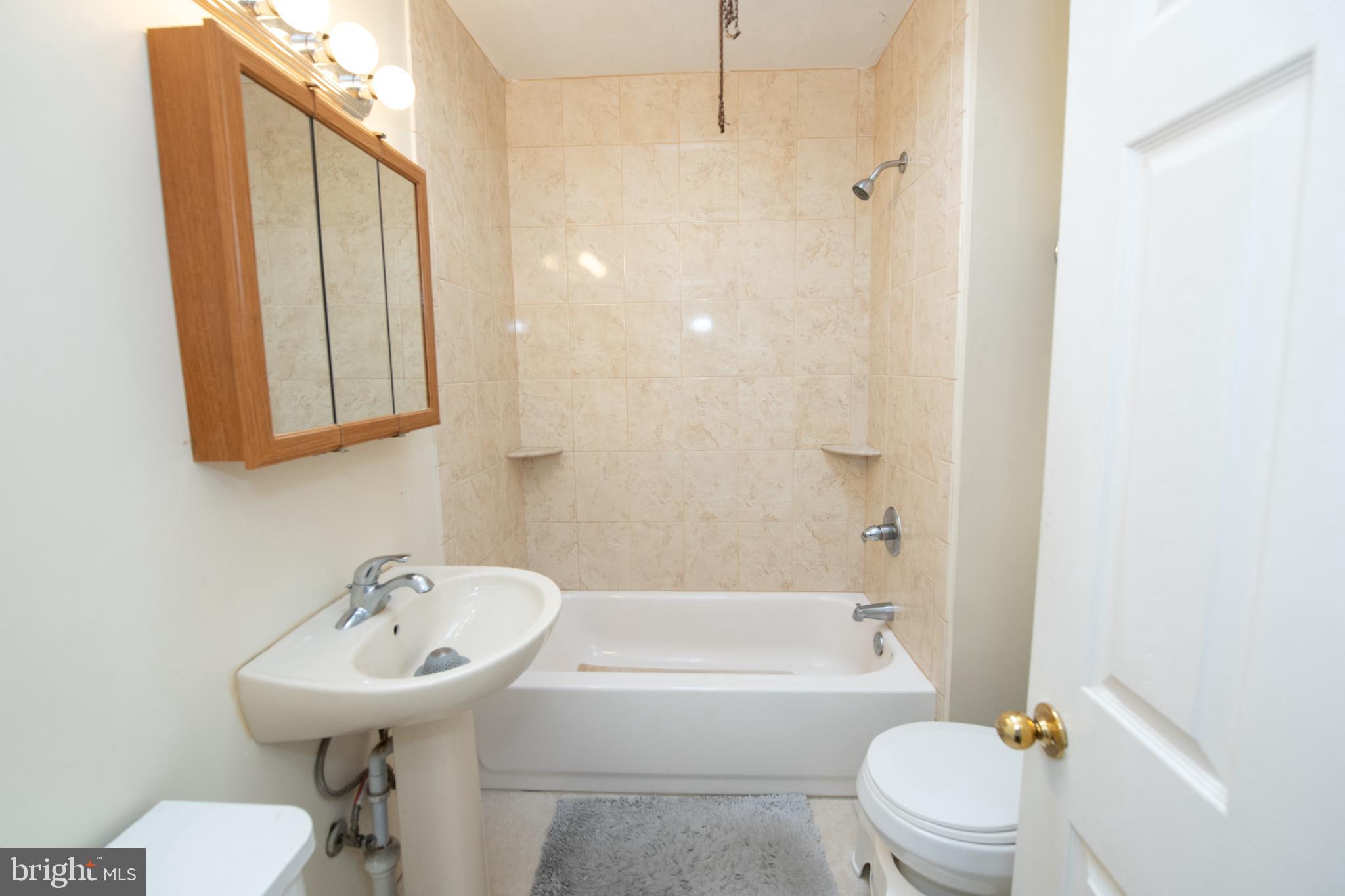 MAYFAIR - Residential