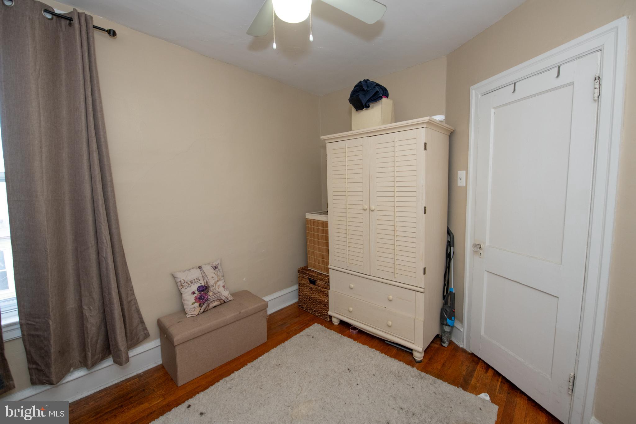 MAYFAIR - Residential