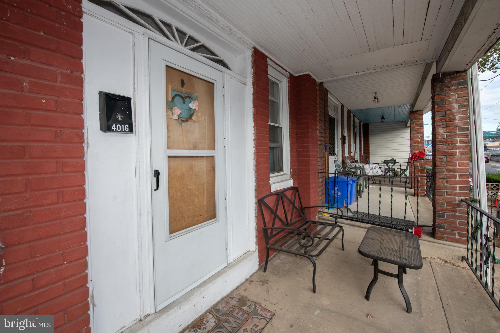 MAYFAIR - Residential