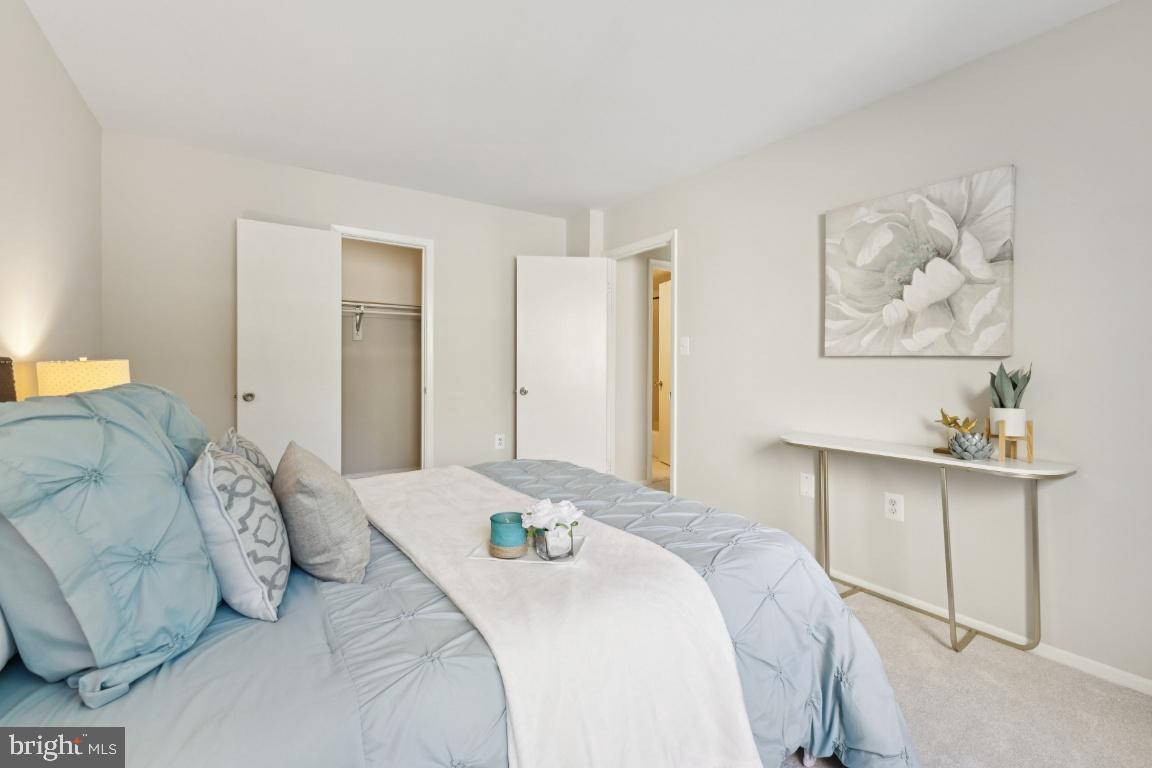 OCCOQUAN RIDGE - Residential