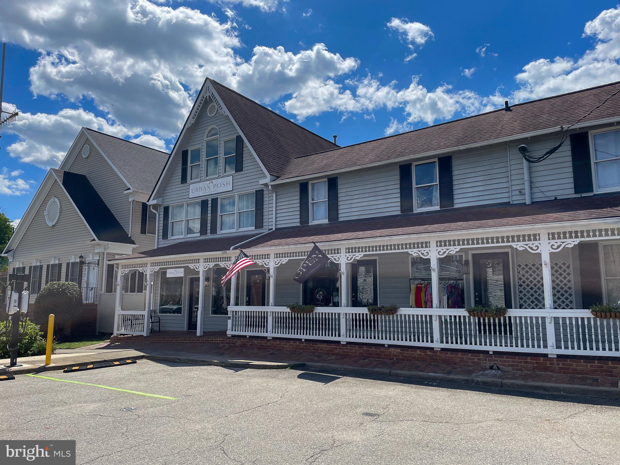 OCCOQUAN RIDGE - Residential