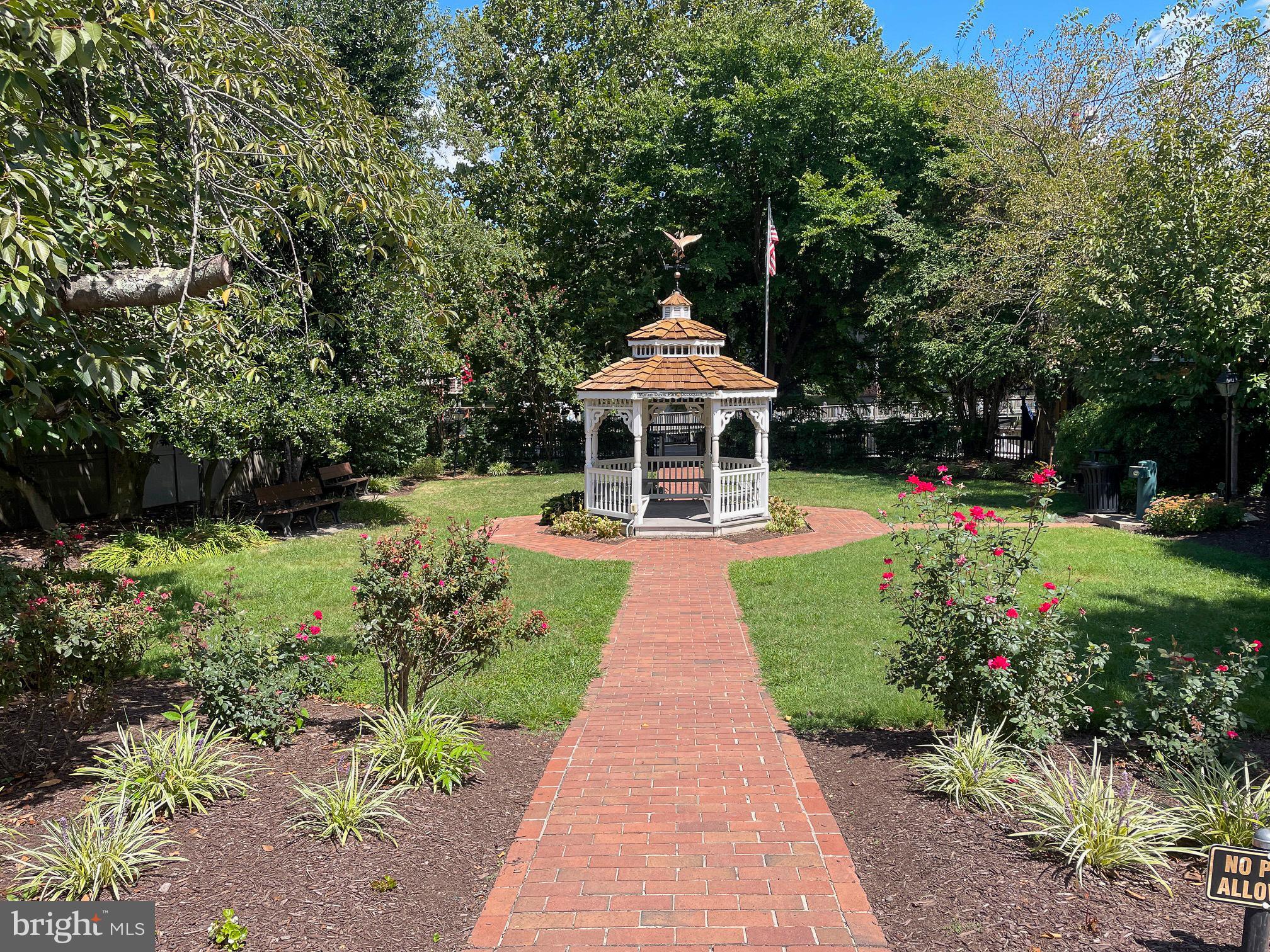 OCCOQUAN RIDGE - Residential