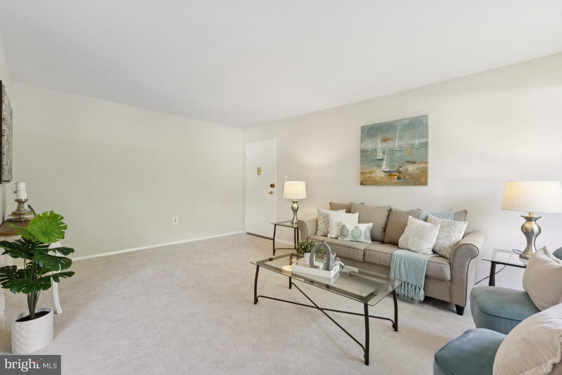 OCCOQUAN RIDGE - Residential