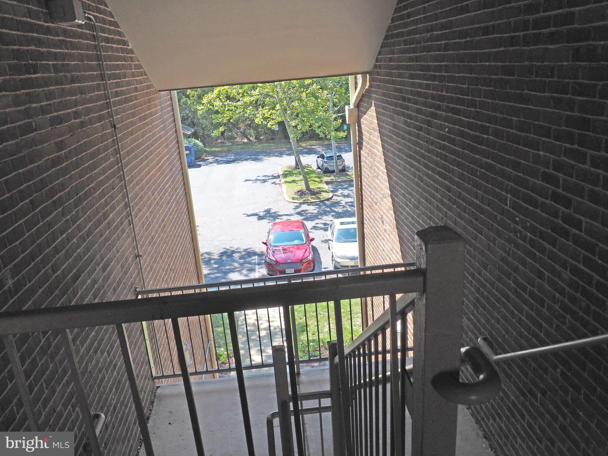 NORTH GREEN CONDOMINIUMS - Residential