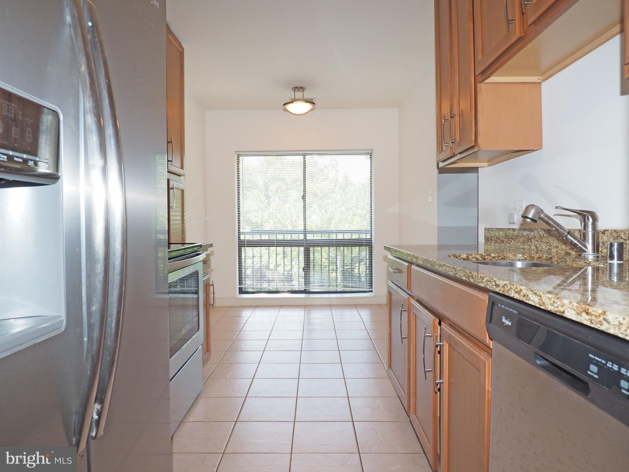 NORTH GREEN CONDOMINIUMS - Residential